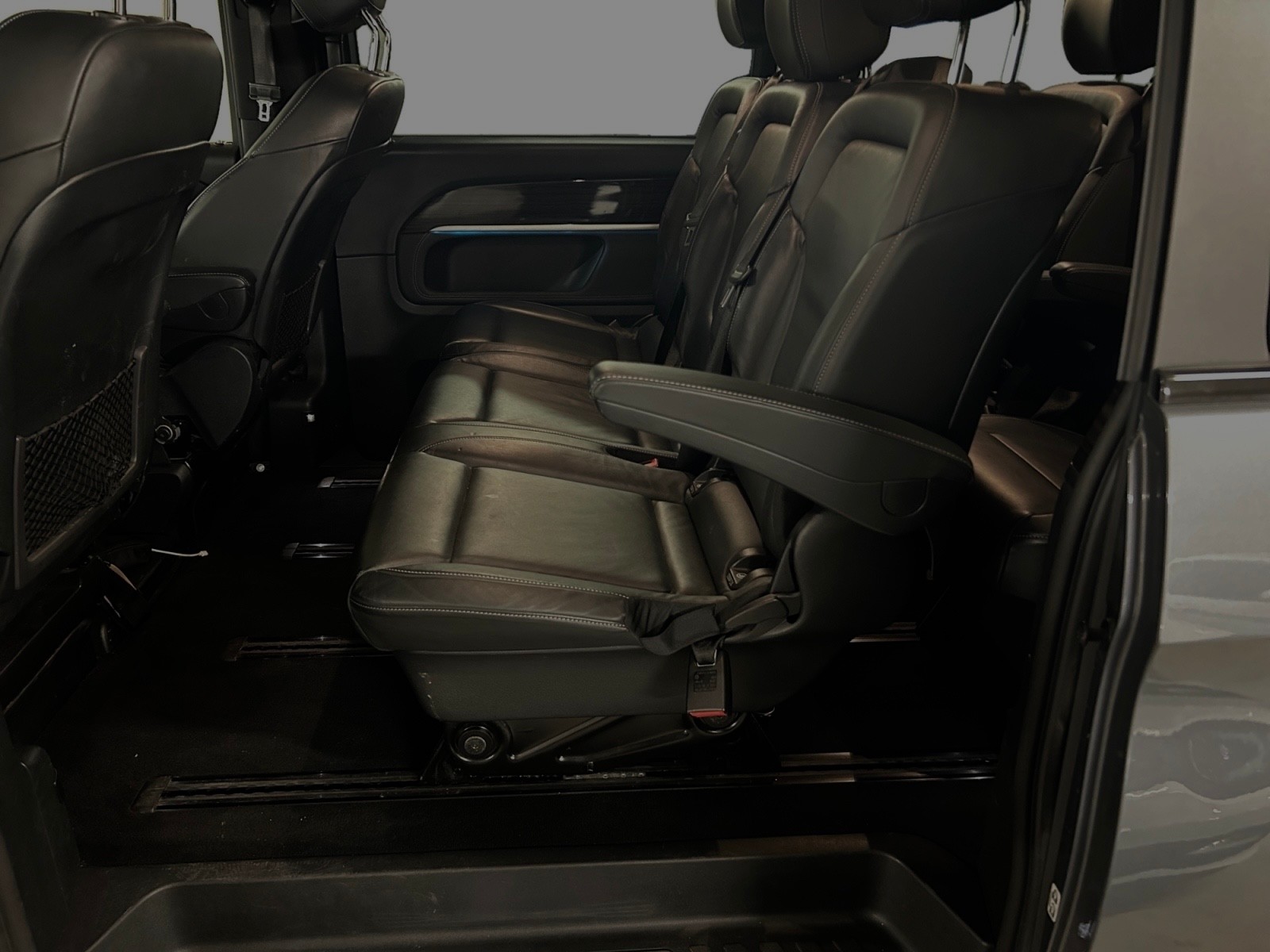 MERCEDES-BENZ V 250 d Avantgarde lang 4Matic 7G-Tronic-image-7