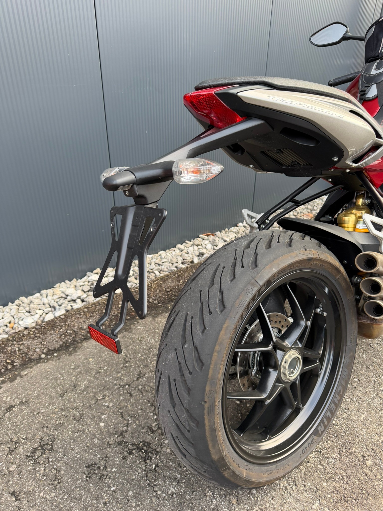 MV AGUSTA B3 Brutale 800-image-8