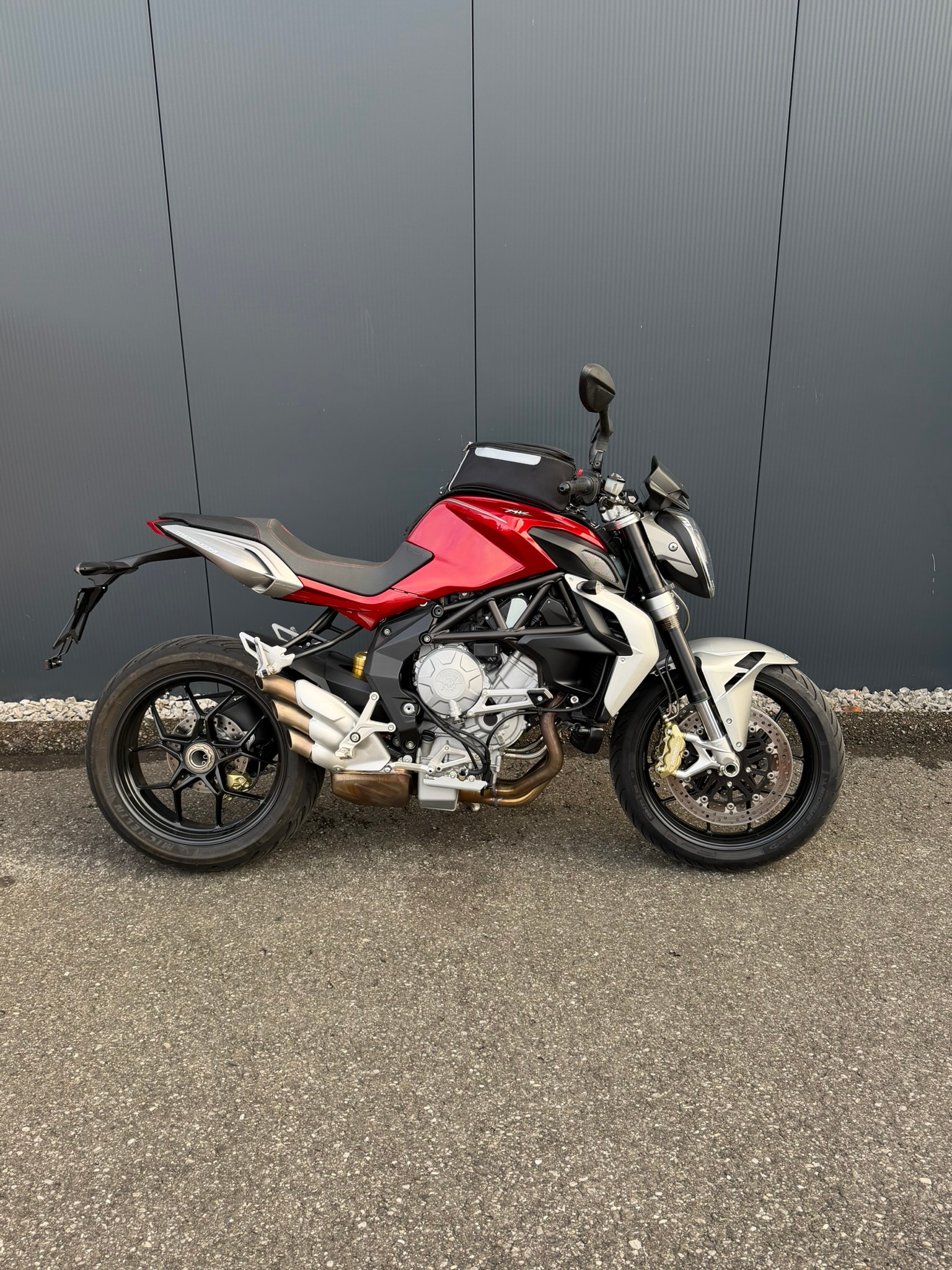 MV AGUSTA B3 Brutale 800-image-0