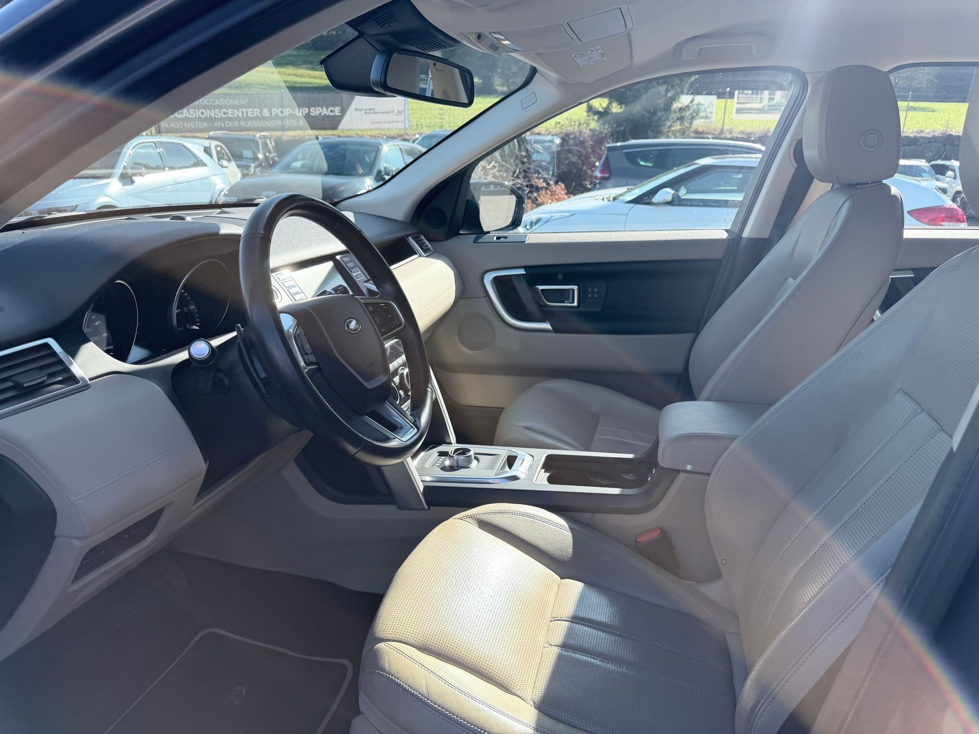 LAND ROVER Discovery Sport 2.0 TD4 HSE Luxury AT9-image-6