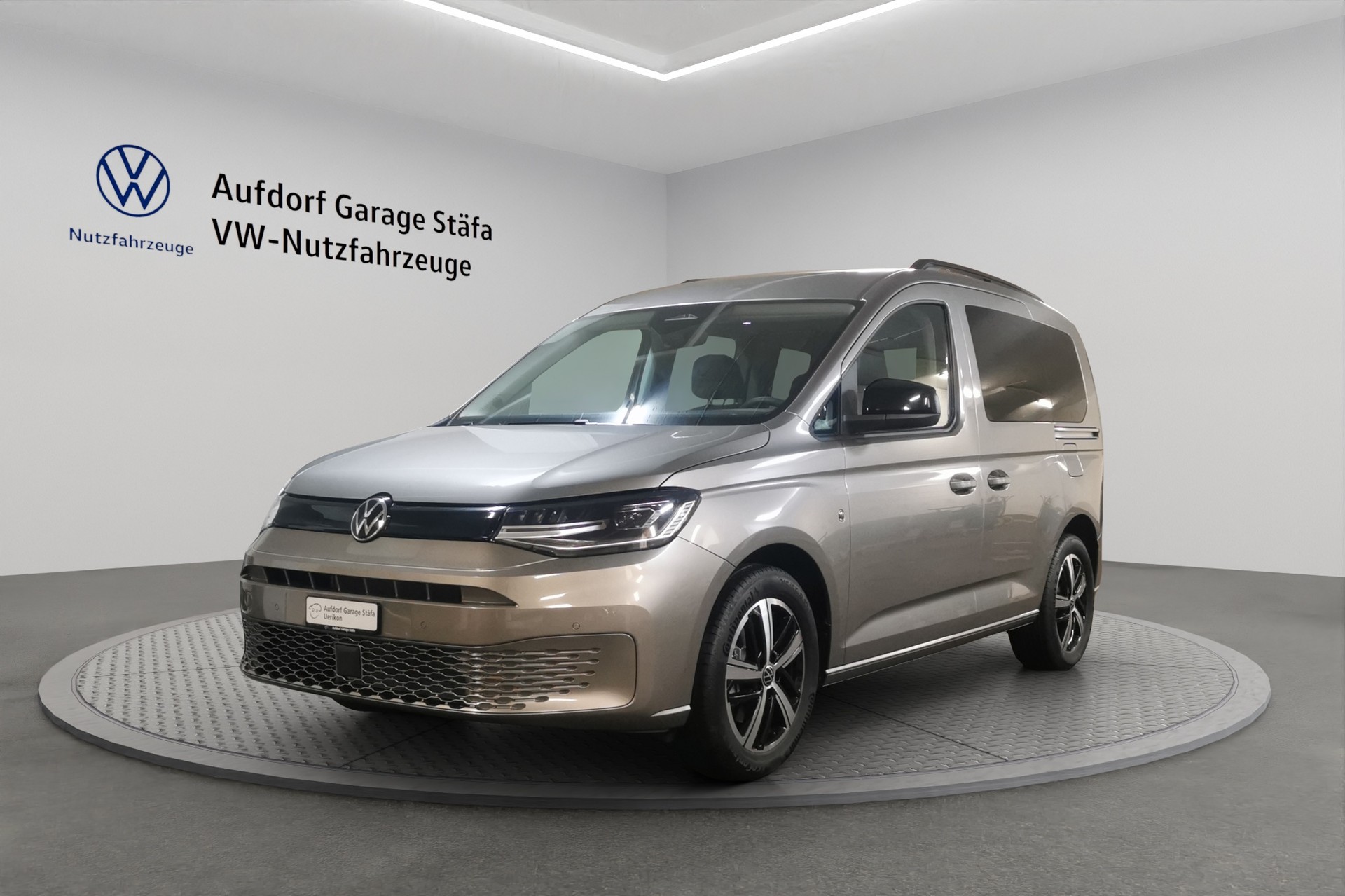 VW Caddy 1.5 TSI DSG