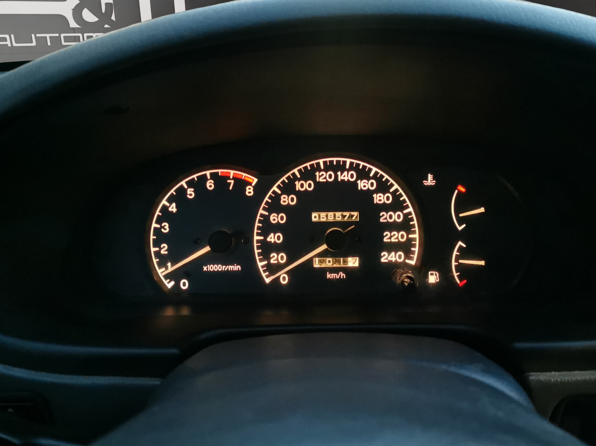 MITSUBISHI Lancer 1.6 GLX Edition4x4-showroom-element-1