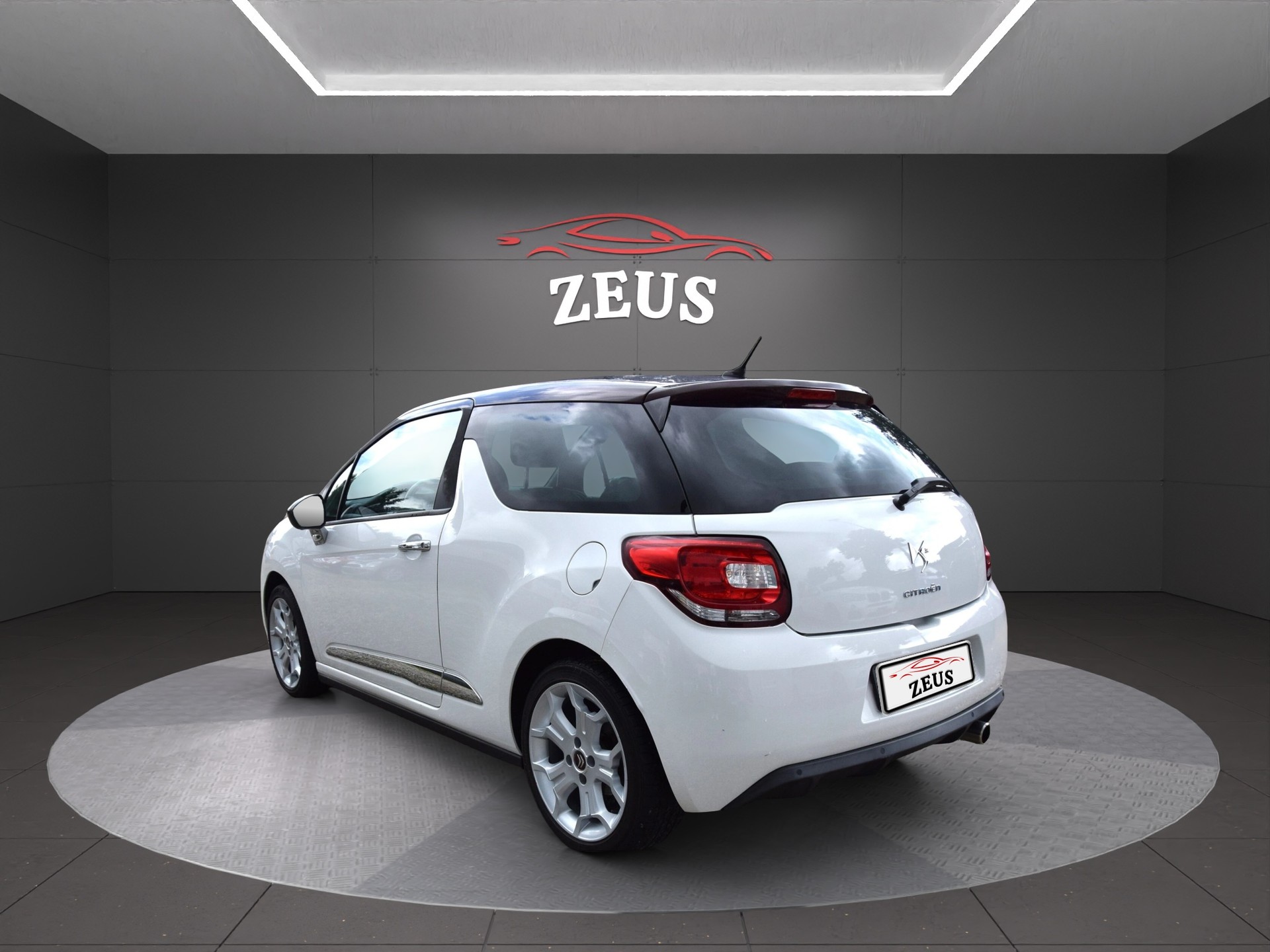 DS AUTOMOBILES DS3 1.6 VTi SO Chic-image-6
