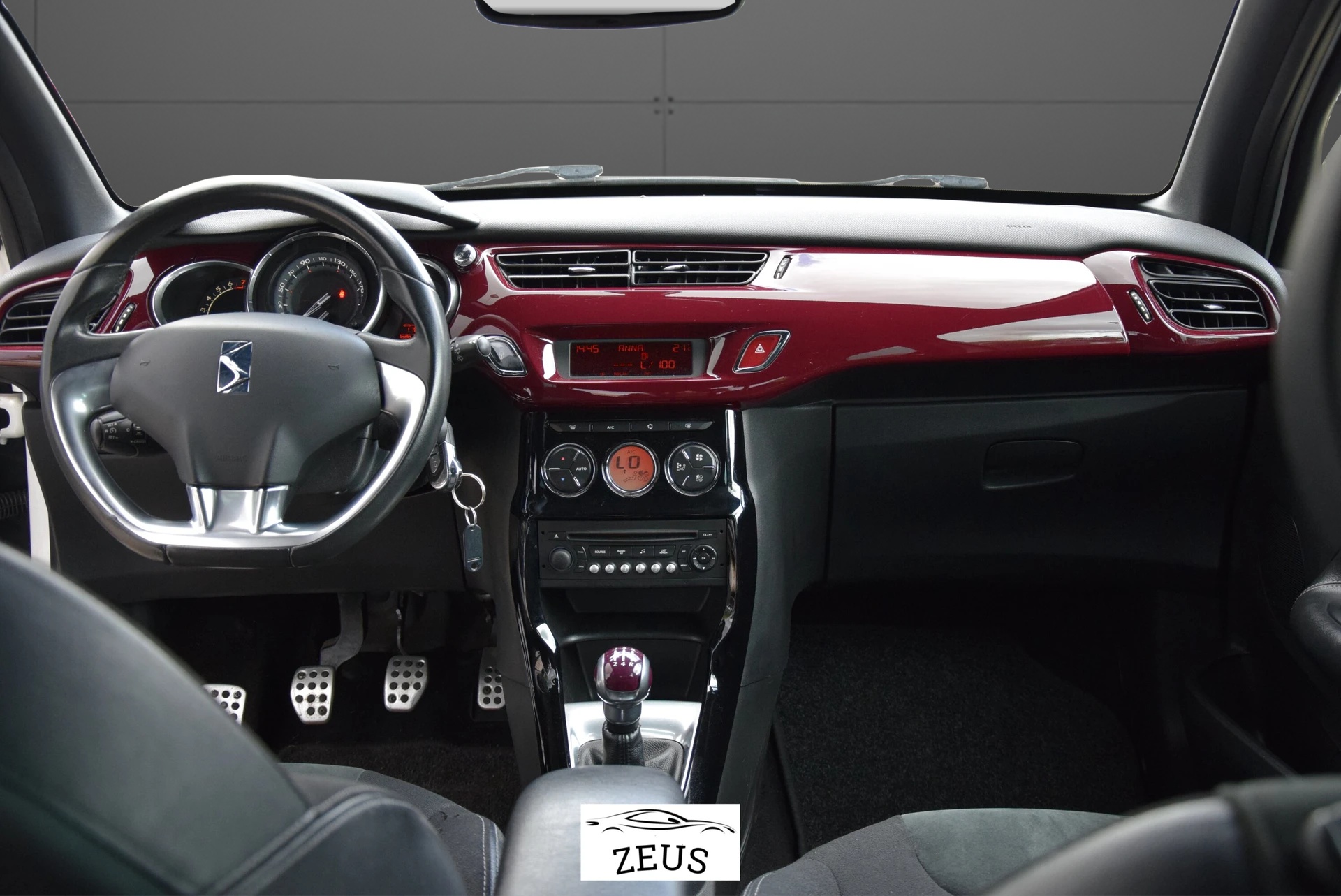 DS AUTOMOBILES DS3 1.6 VTi SO Chic-image-10