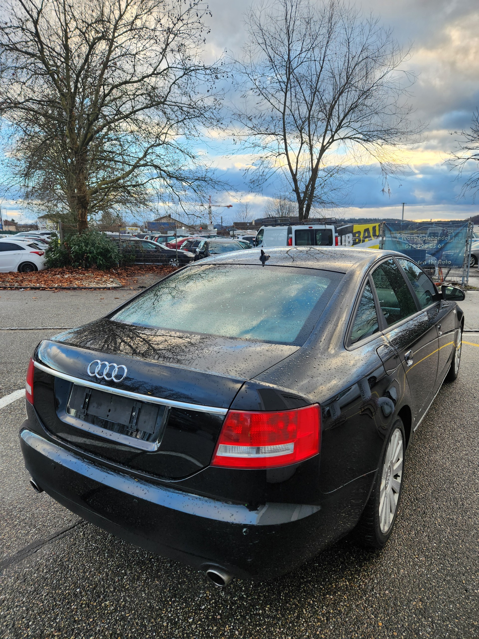 AUDI A6 Limousine 3.2 V6 FSI-image-8