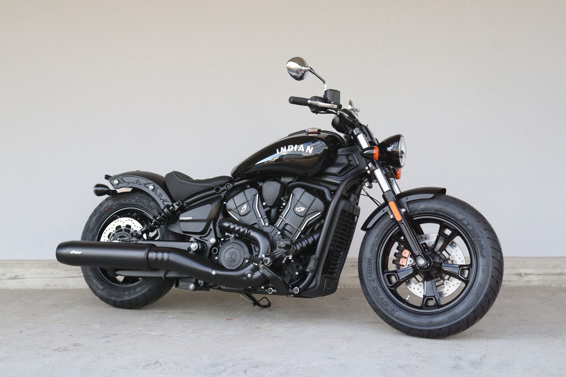 INDIAN Scout Sixty Bobber-image-1