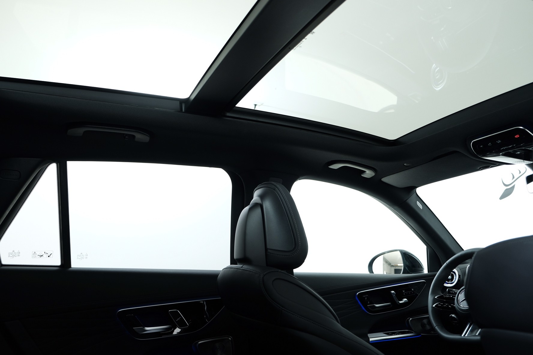 MERCEDES-BENZ GLC 400 e 4Matic 9G-Tronic-image-11