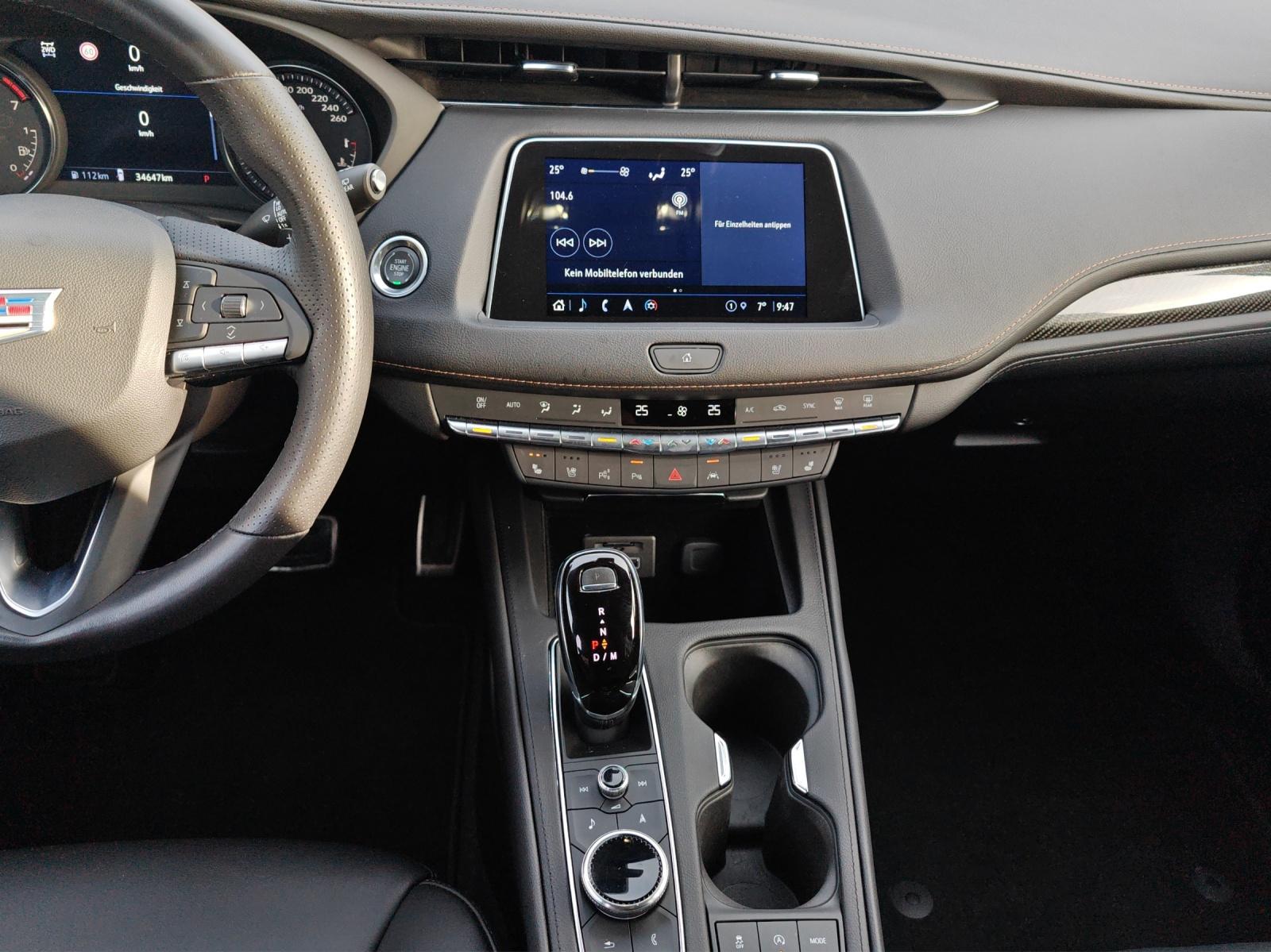 CADILLAC XT4 2.0 T Sport AWD-image-11