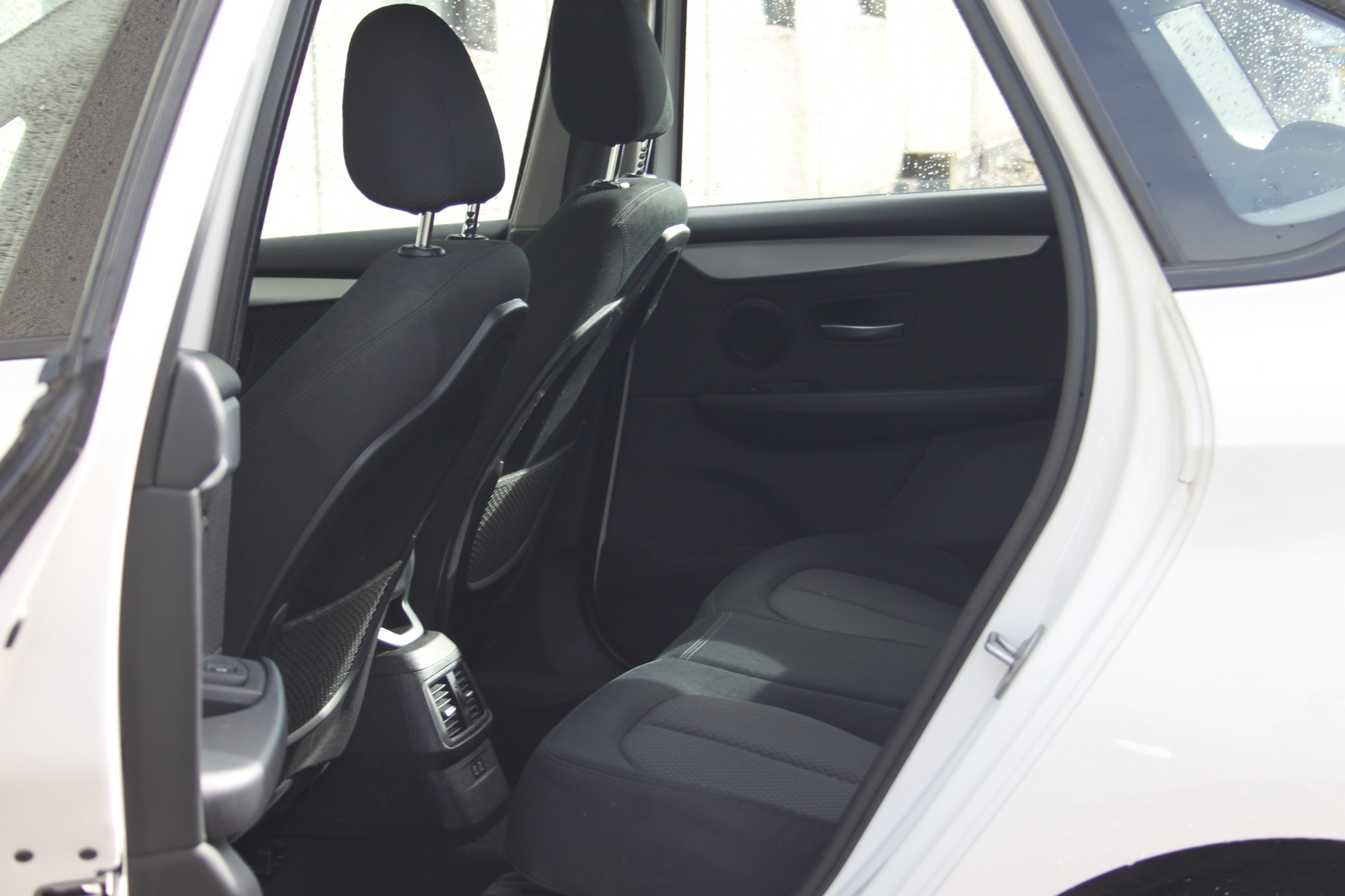BMW 216d Active Tourer DKG-image-10