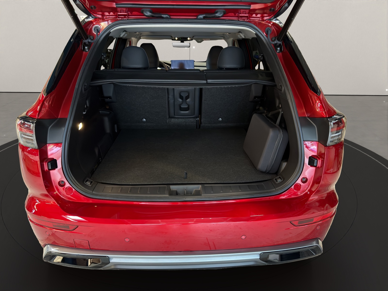 MITSUBISHI Outlander 2.4 PHEV Instyle Blackline 4x4-image-9