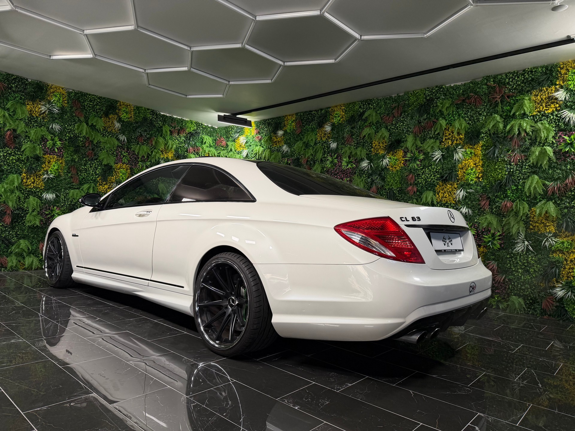 MERCEDES-BENZ CL 63 AMG 7G-Tronic Designo-image-4