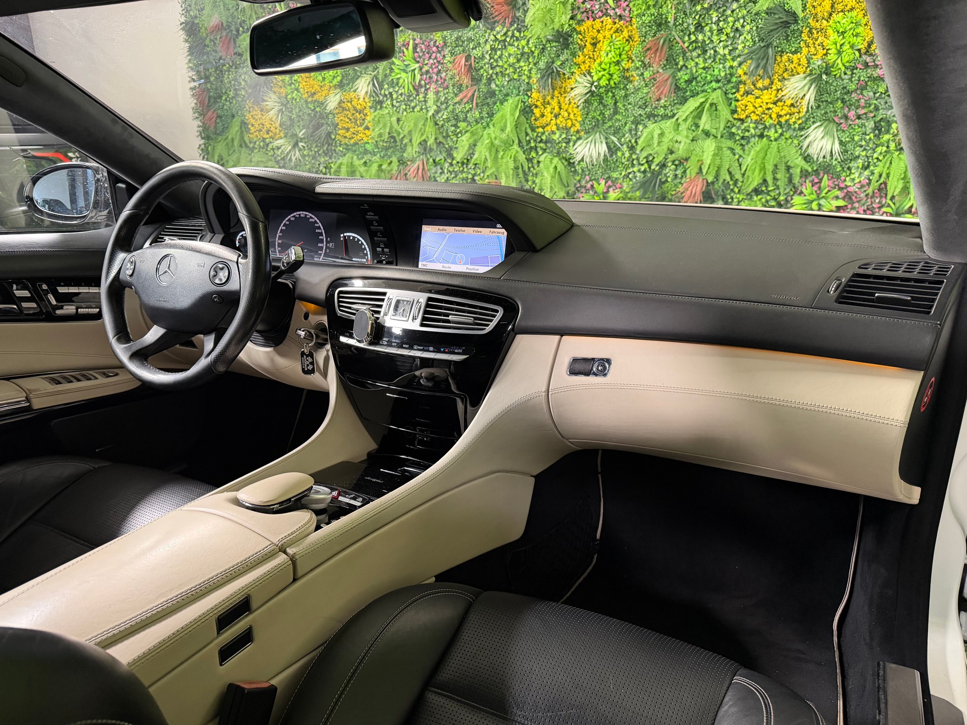 MERCEDES-BENZ CL 63 AMG 7G-Tronic Designo-image-11
