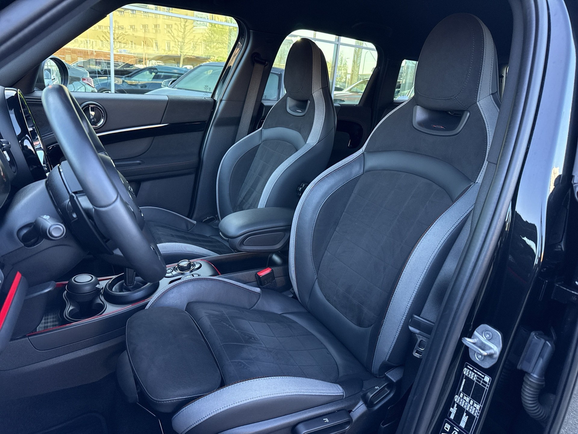 MINI Countryman John Cooper Works ALL4 Steptronic-image-9