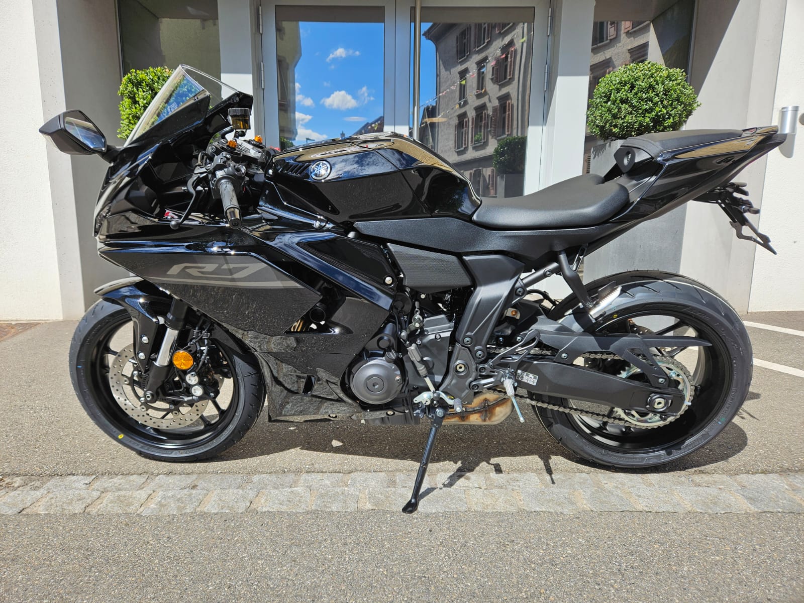 YAMAHA YZF-R7 (35kW)-image-2