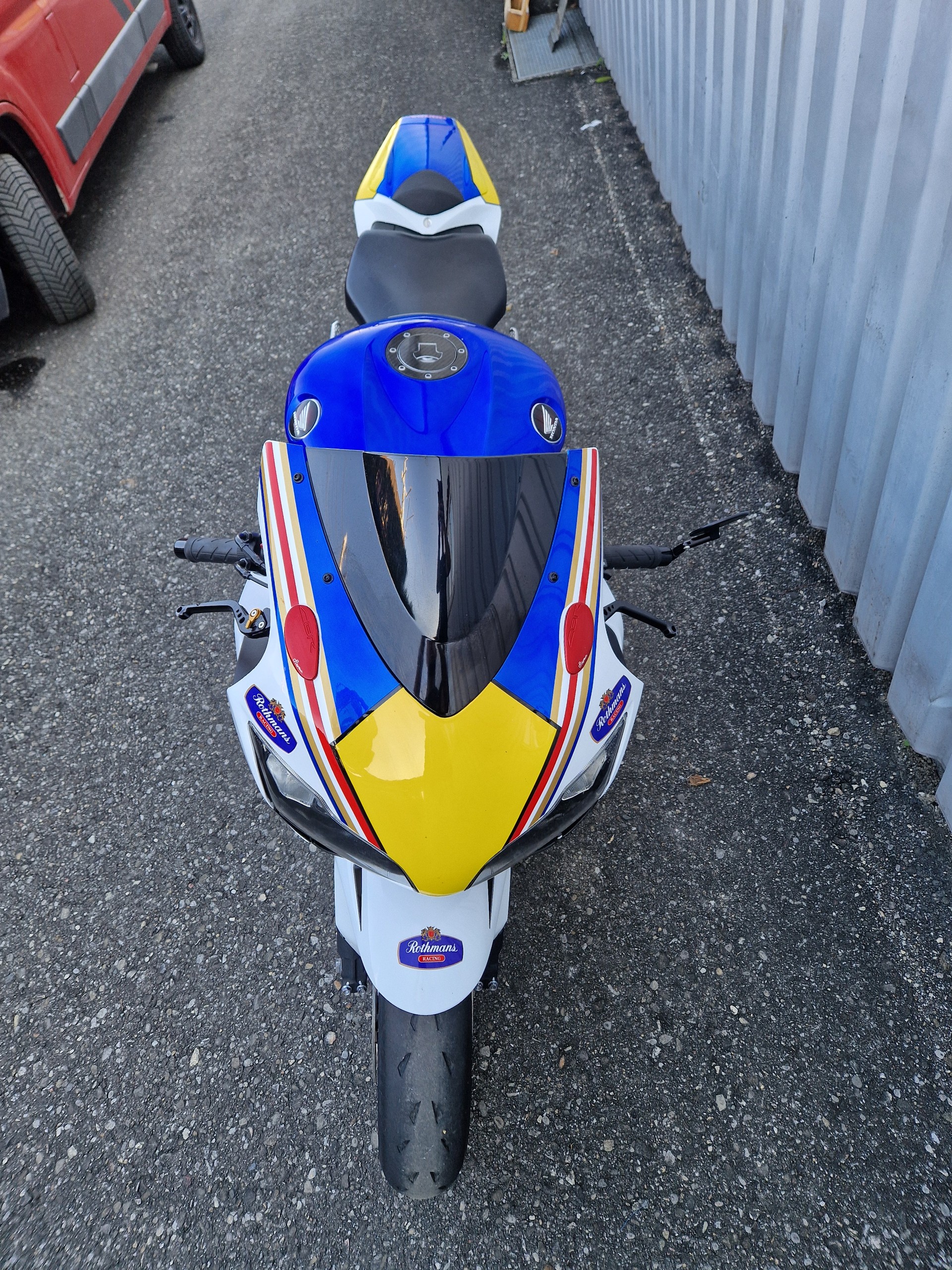 HONDA CBR 1000 RA ABS Rothmans-image-3