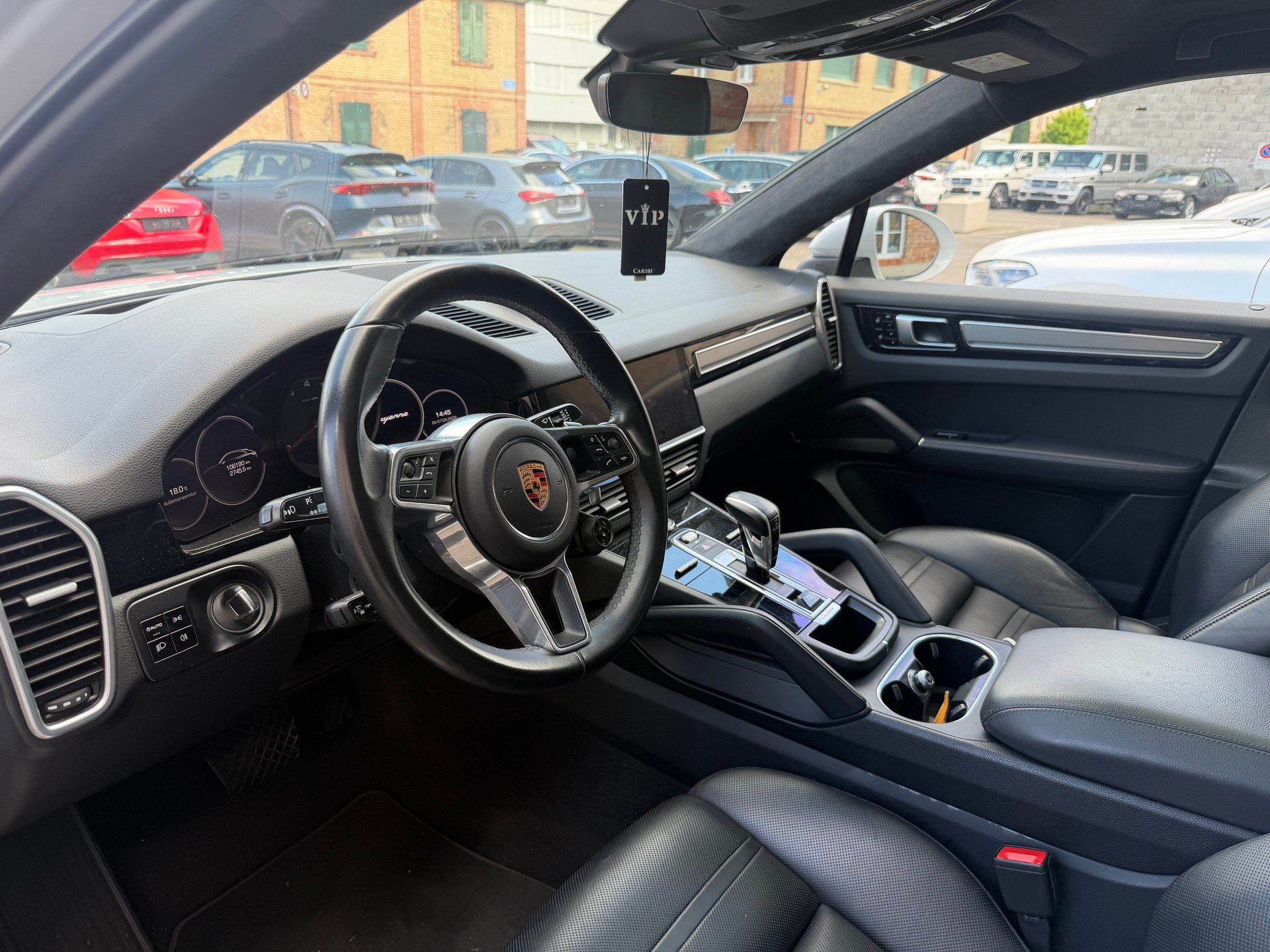 PORSCHE Cayenne Coupé-image-11