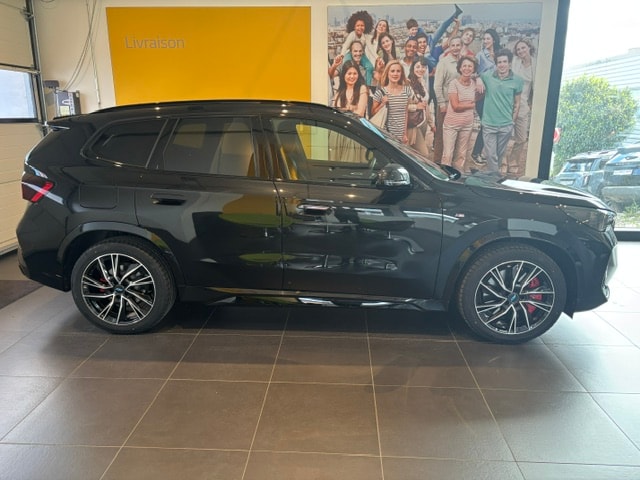 BMW X1 xDrive 20d 48V M Sport-showroom-element-1