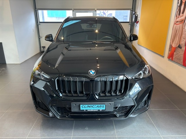 BMW X1 xDrive 20d 48V M Sport-showroom-element-2