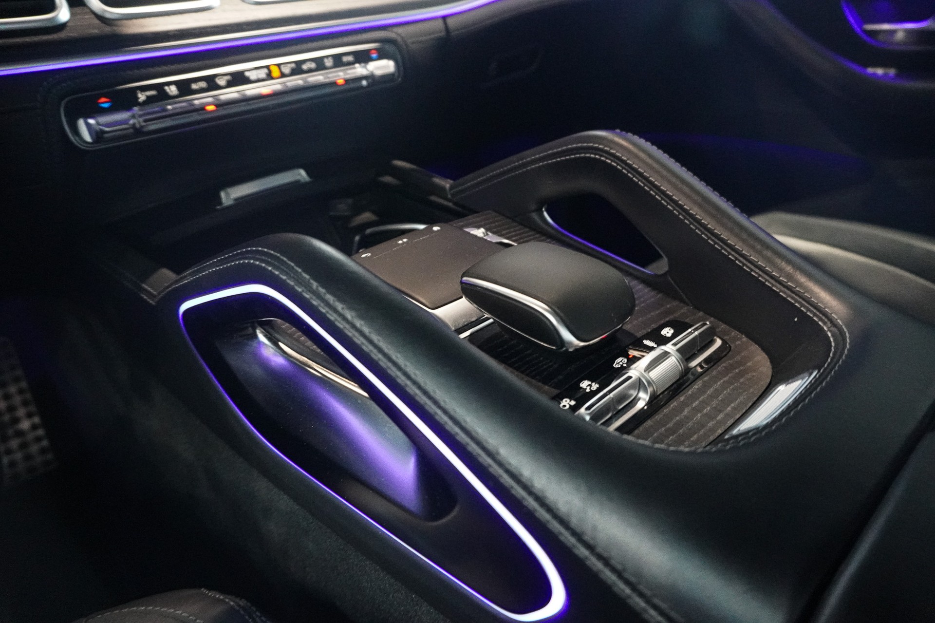 MERCEDES-BENZ GLE 63 S AMG 4Matic+ 9G-Speedshift-image-13