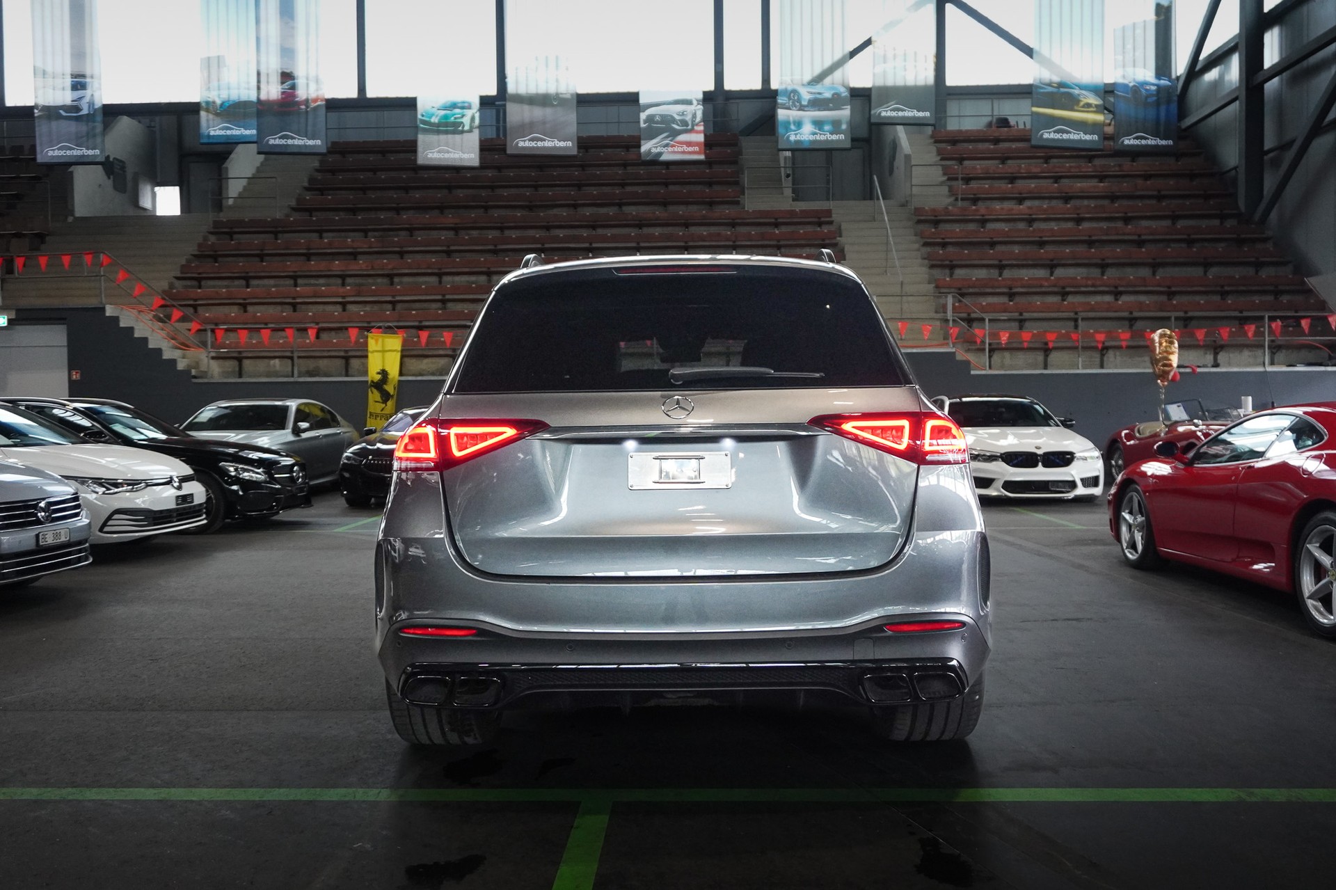 MERCEDES-BENZ GLE 63 S AMG 4Matic+ 9G-Speedshift-showroom-element-3