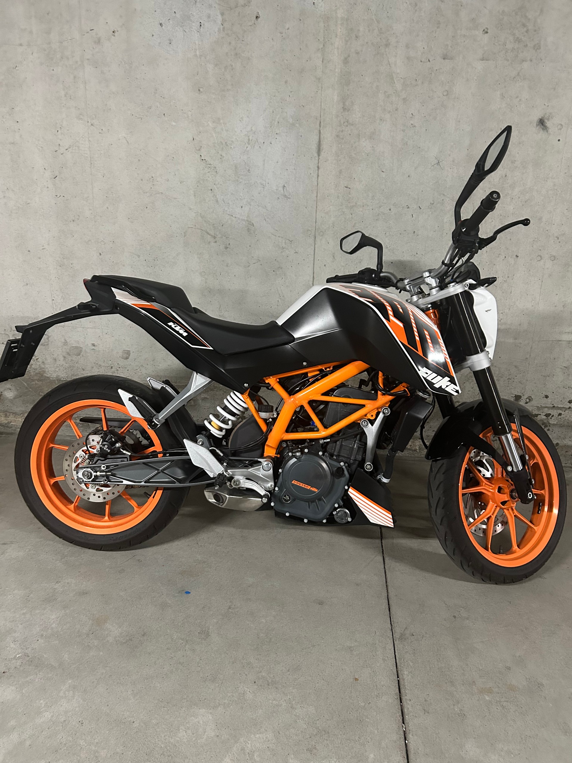 KTM 390 Duke ABS-image-0