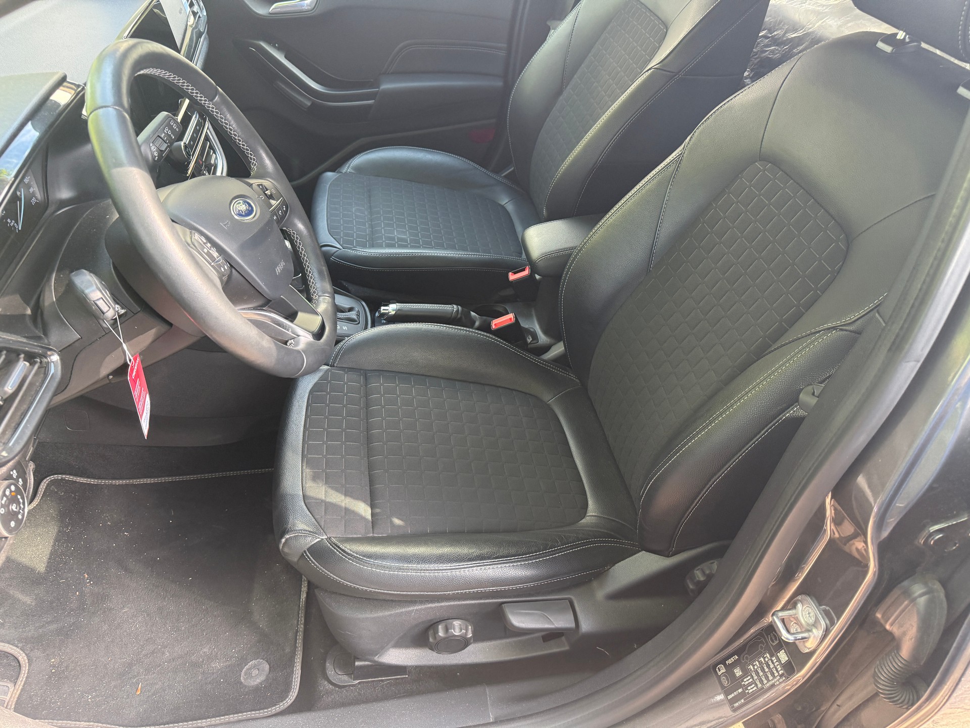 FORD Fiesta 1.0 SCTi ActiveIII Automat-image-6