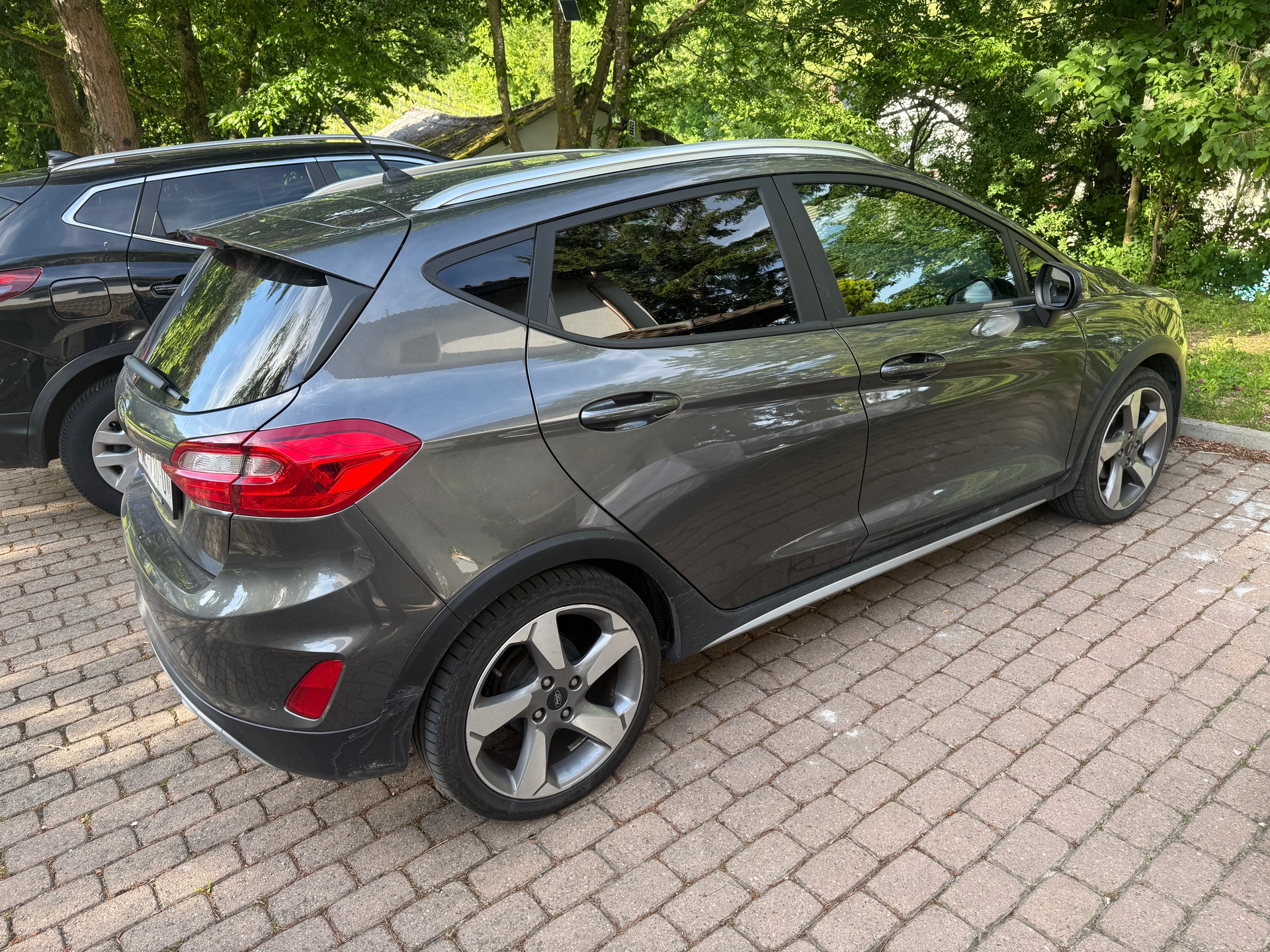 FORD Fiesta 1.0 SCTi ActiveIII Automat-image-4