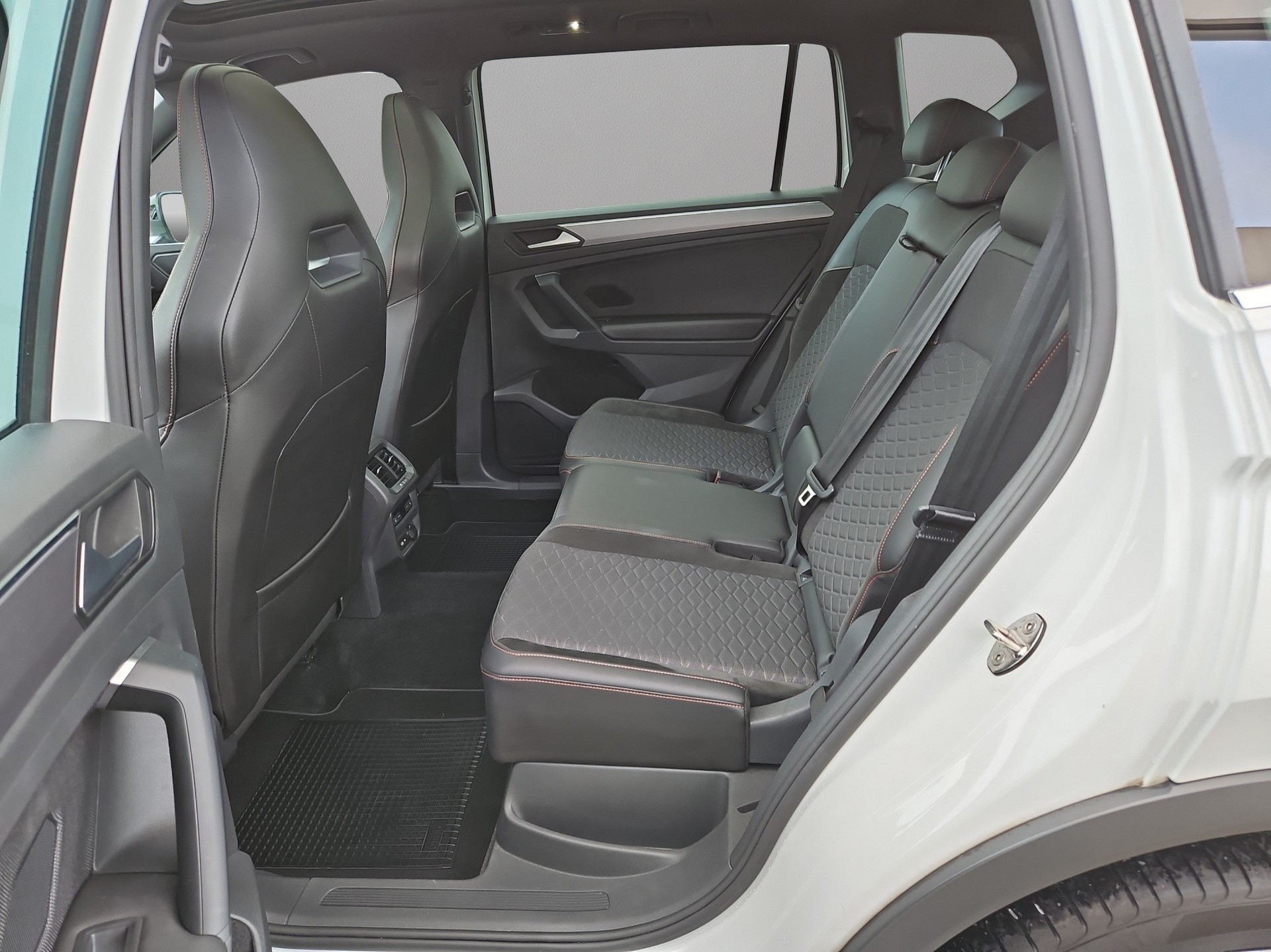SEAT Tarraco 1.4 e-HYBRID DSG Hola FR-image-5