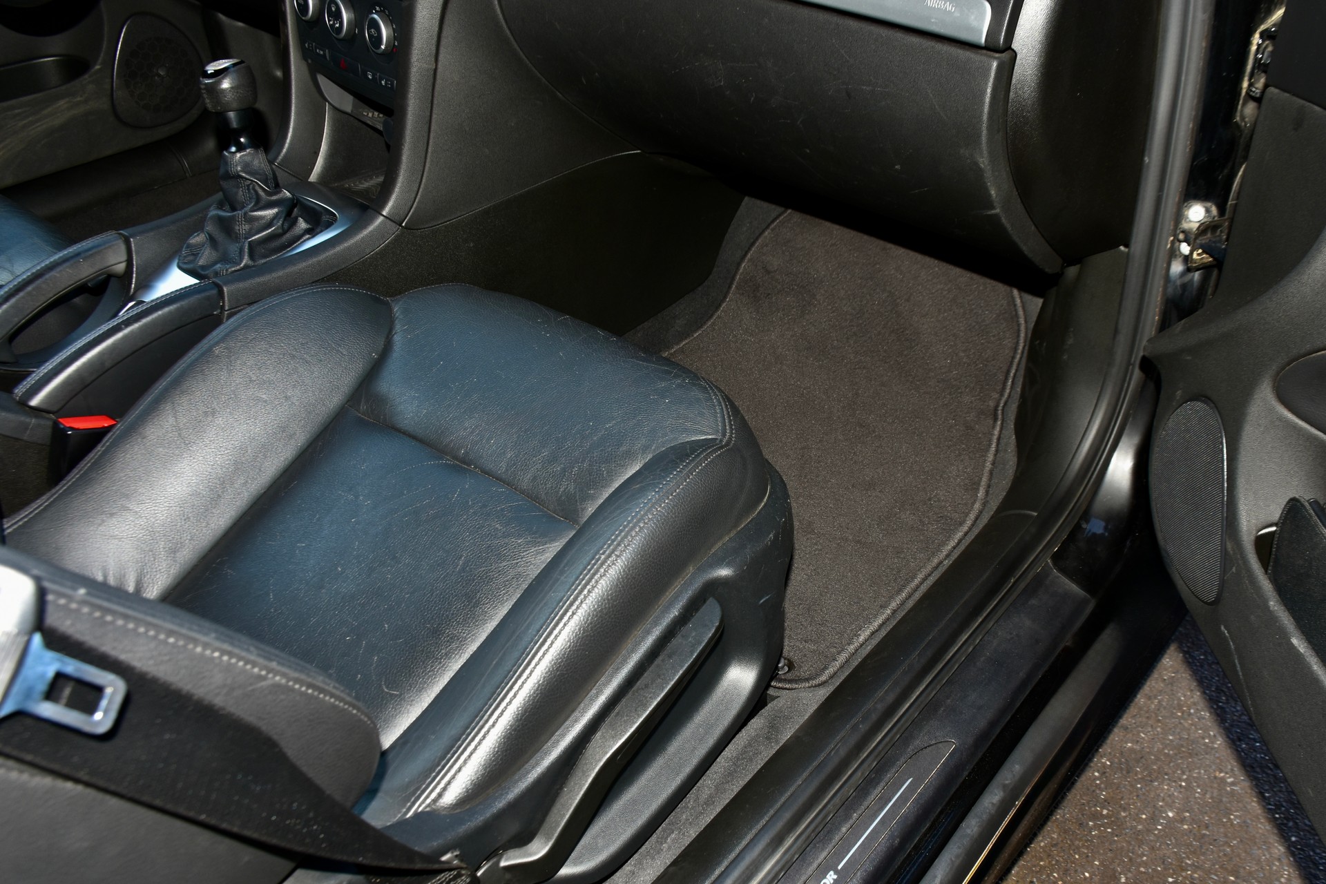 SAAB 9-3 2.0t Linear-image-11