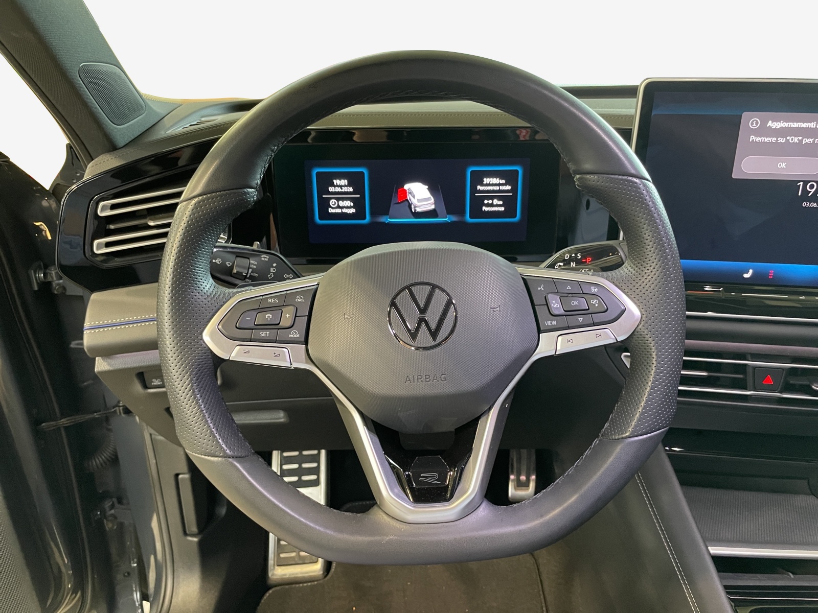 VW Tiguan 2.0 TDI SCR R-Line 4Motion DSG-image-9