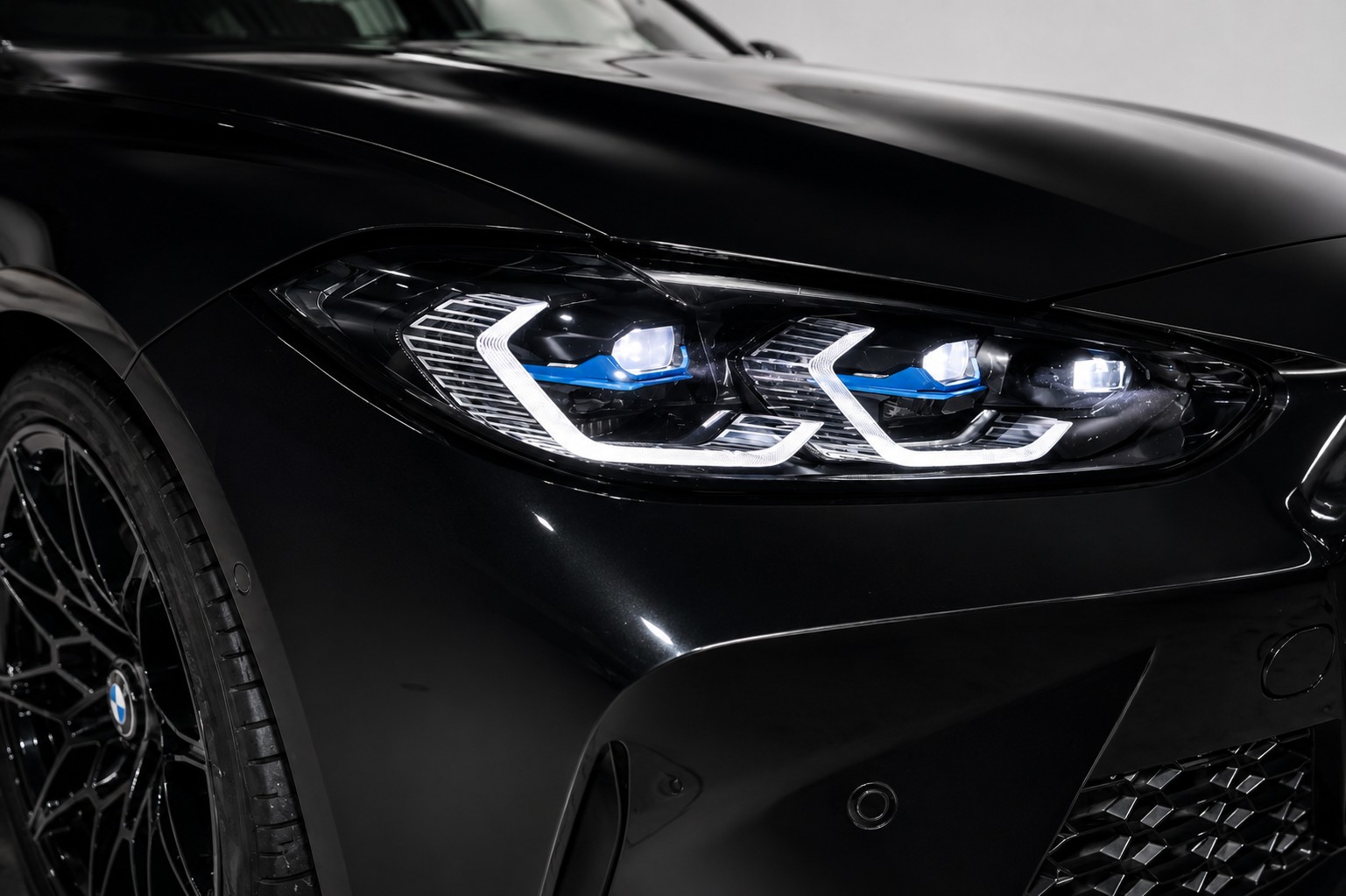 BMW M3 Competition xDrive Touring CH FAHRZEUG-image-19