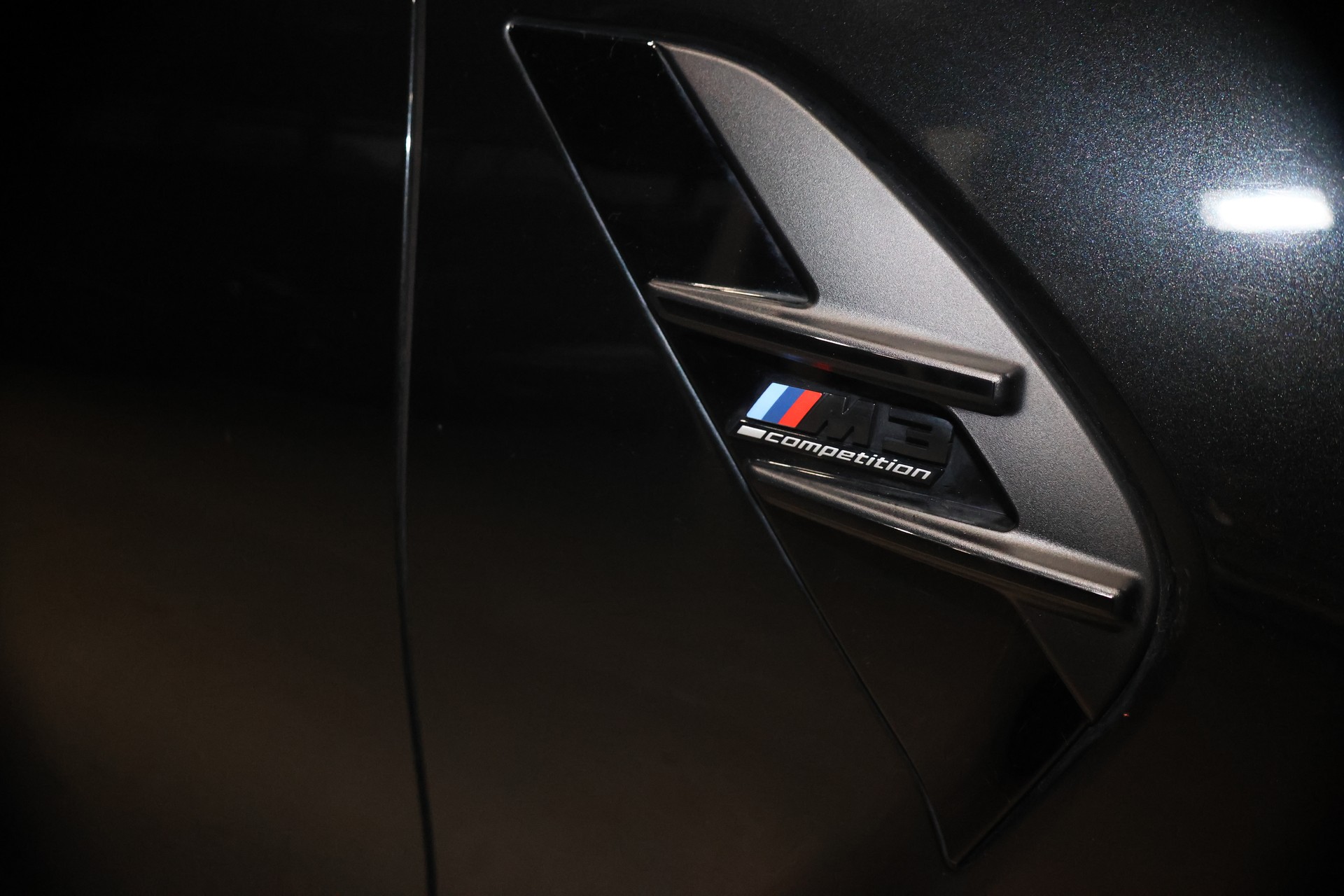 BMW M3 Competition xDrive Touring CH FAHRZEUG-image-16