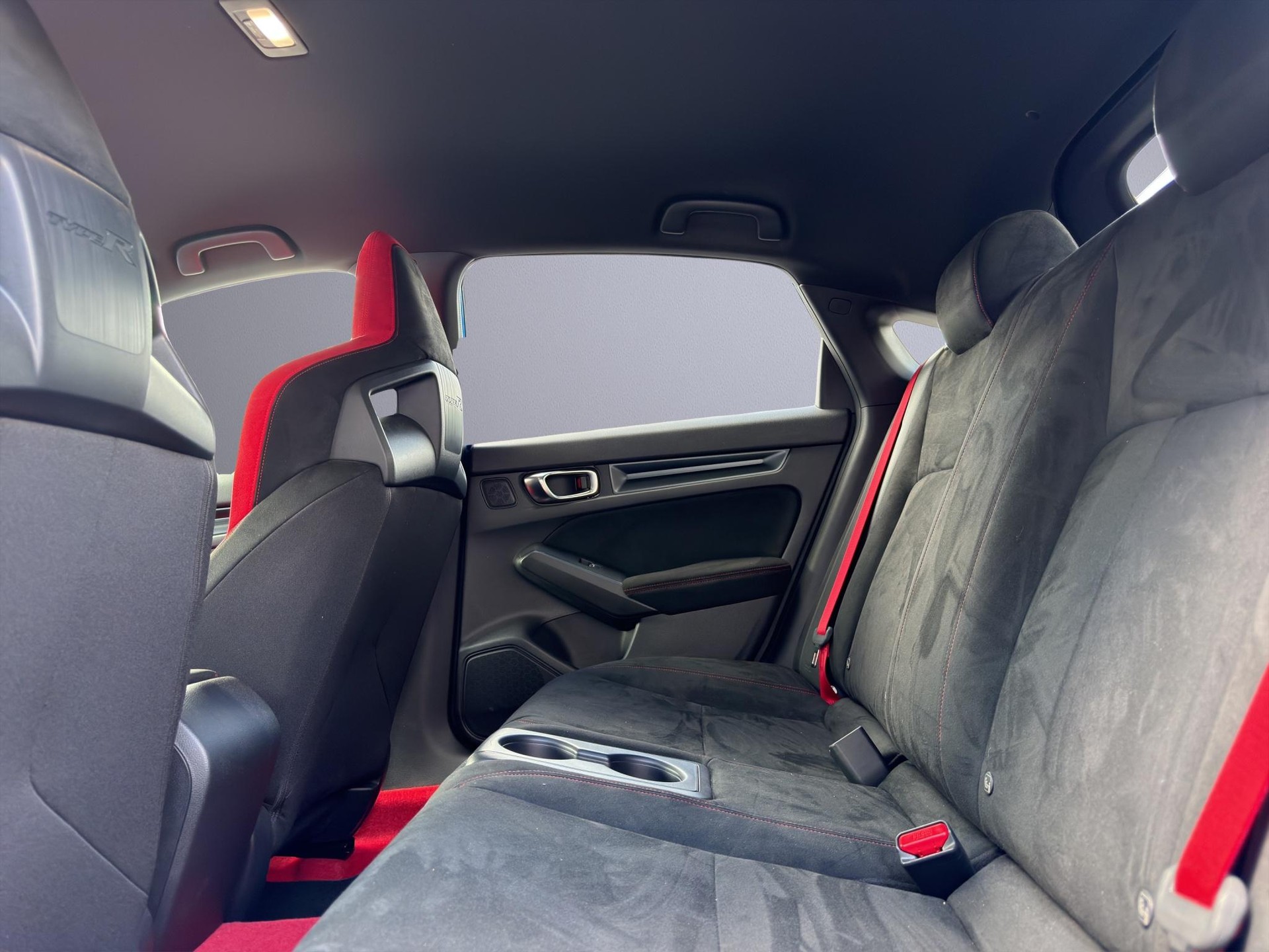 HONDA Civic 2.0 VTEC Type R 50th Anniversary-image-9