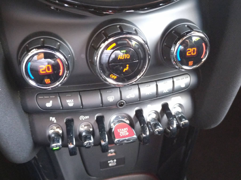 MINI Cabrio F57 2.0i John Cooper Works SAG-image-17