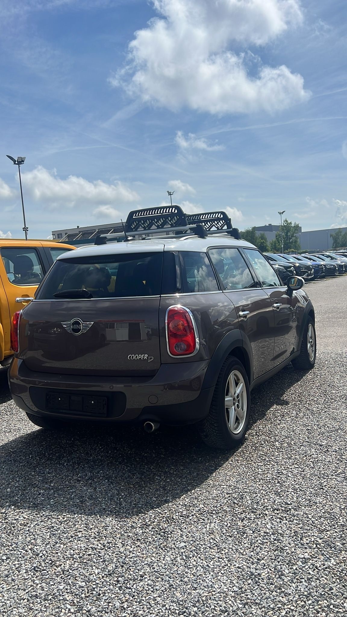 MINI Countryman Cooper D ALL4 **FRISCH AB MFK**-showroom-element-3