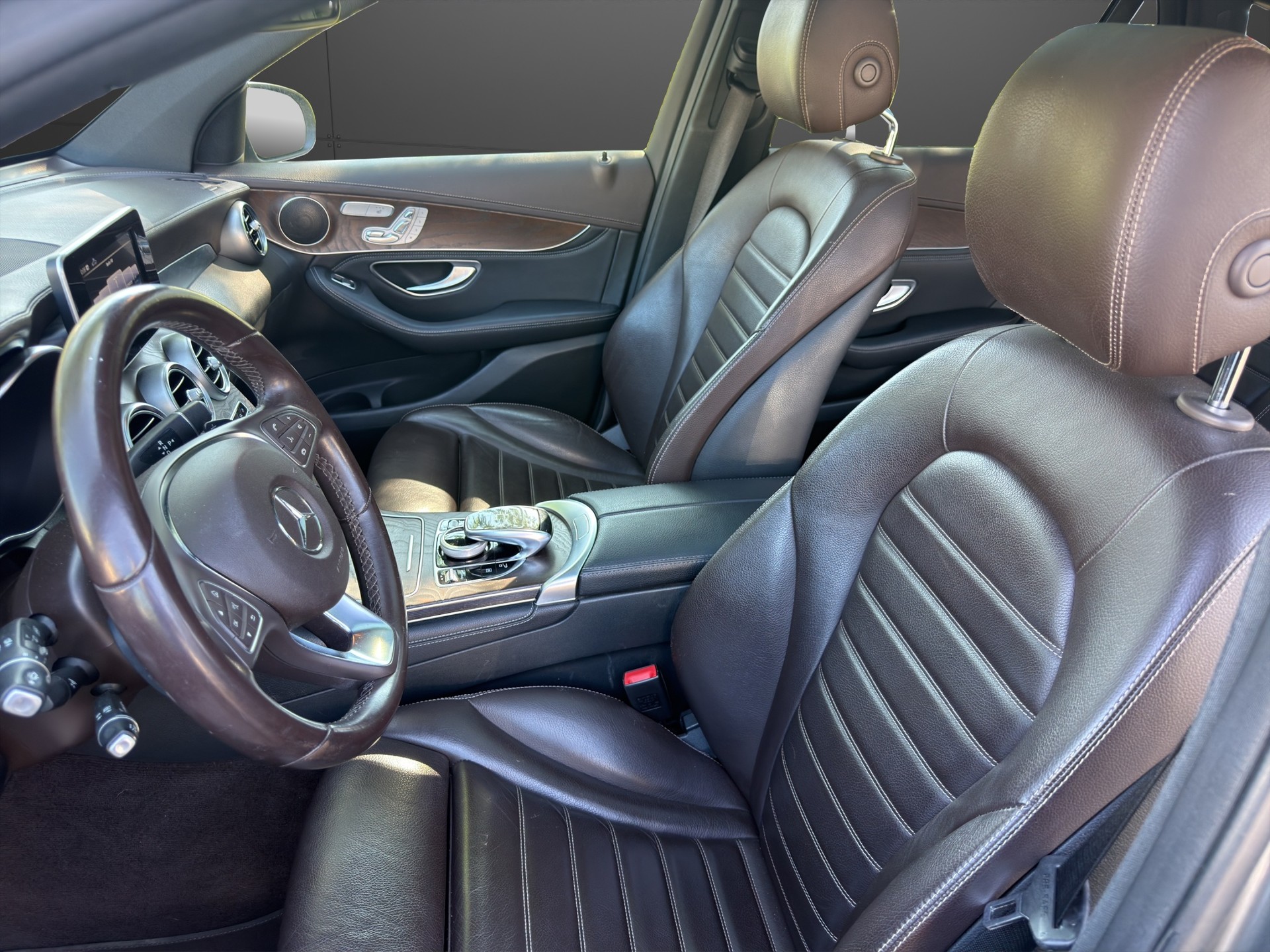MERCEDES-BENZ GLC 350 e Exclusive 4Matic 7G-Tronic-image-12