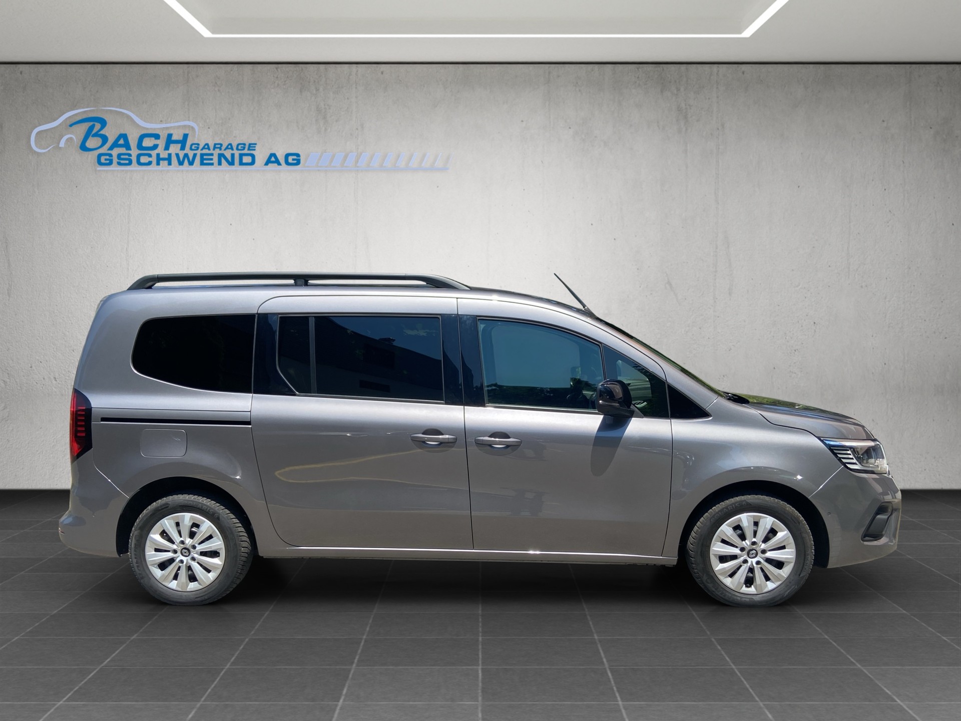 RENAULT Grand Kangoo 1.3 TCe 130 PF Techno EDC-showroom-element-2