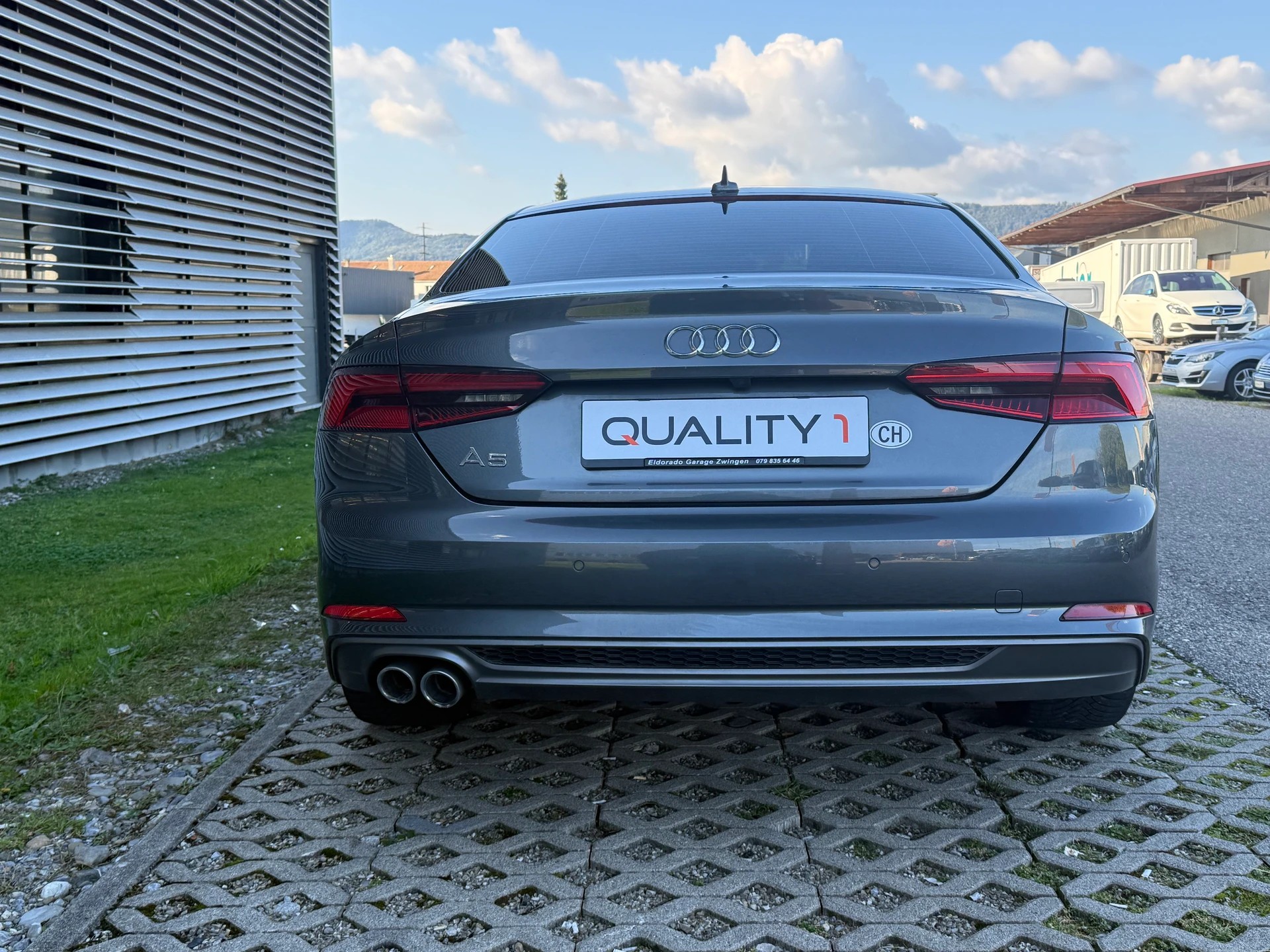 AUDI A5 Coupé 2.0 TDI Design S-tronic S Line-image-2