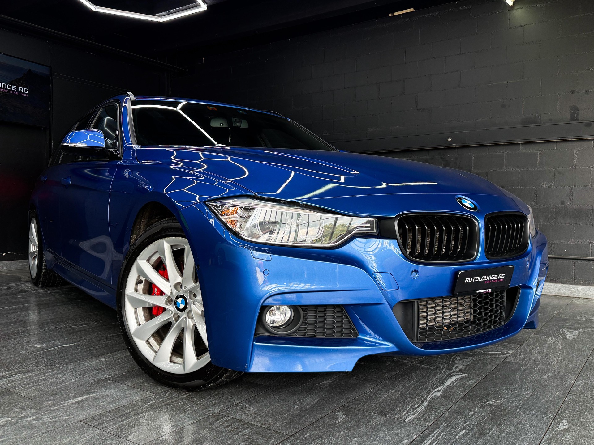 BMW 330d xDrive Touring M-Sport Steptronic