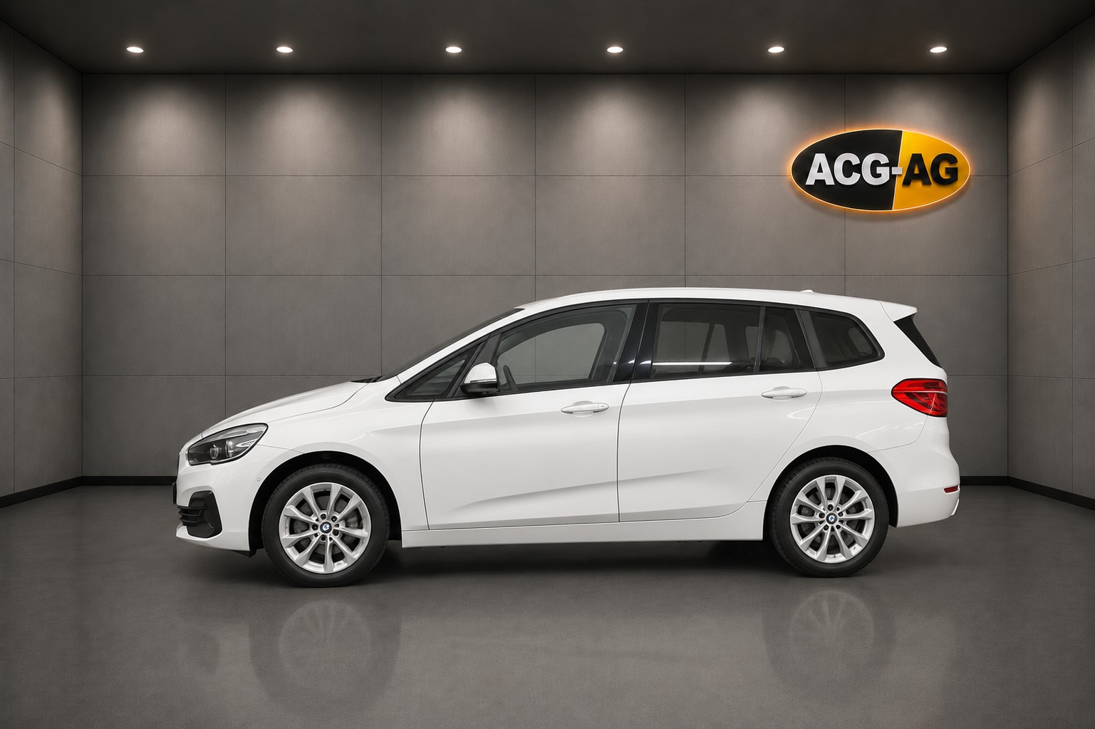 BMW 220d xDrive Gran Tourer Steptronic ** Teil-Leder ** Gr-Navi ** H.Up Disp ** Sitzheizung ** Frisch Ab MFK & Service ** **-showroom-element-3