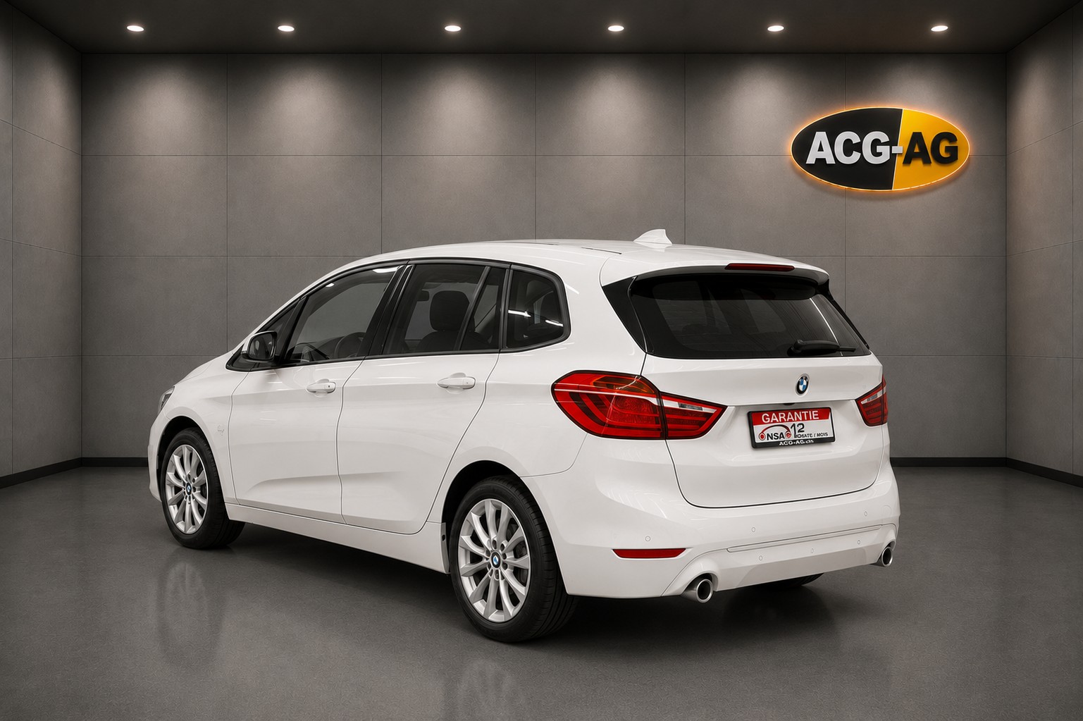 BMW 220d xDrive Gran Tourer Steptronic ** Teil-Leder ** Gr-Navi ** H.Up Disp ** Sitzheizung ** Frisch Ab MFK & Service ** **-image-6