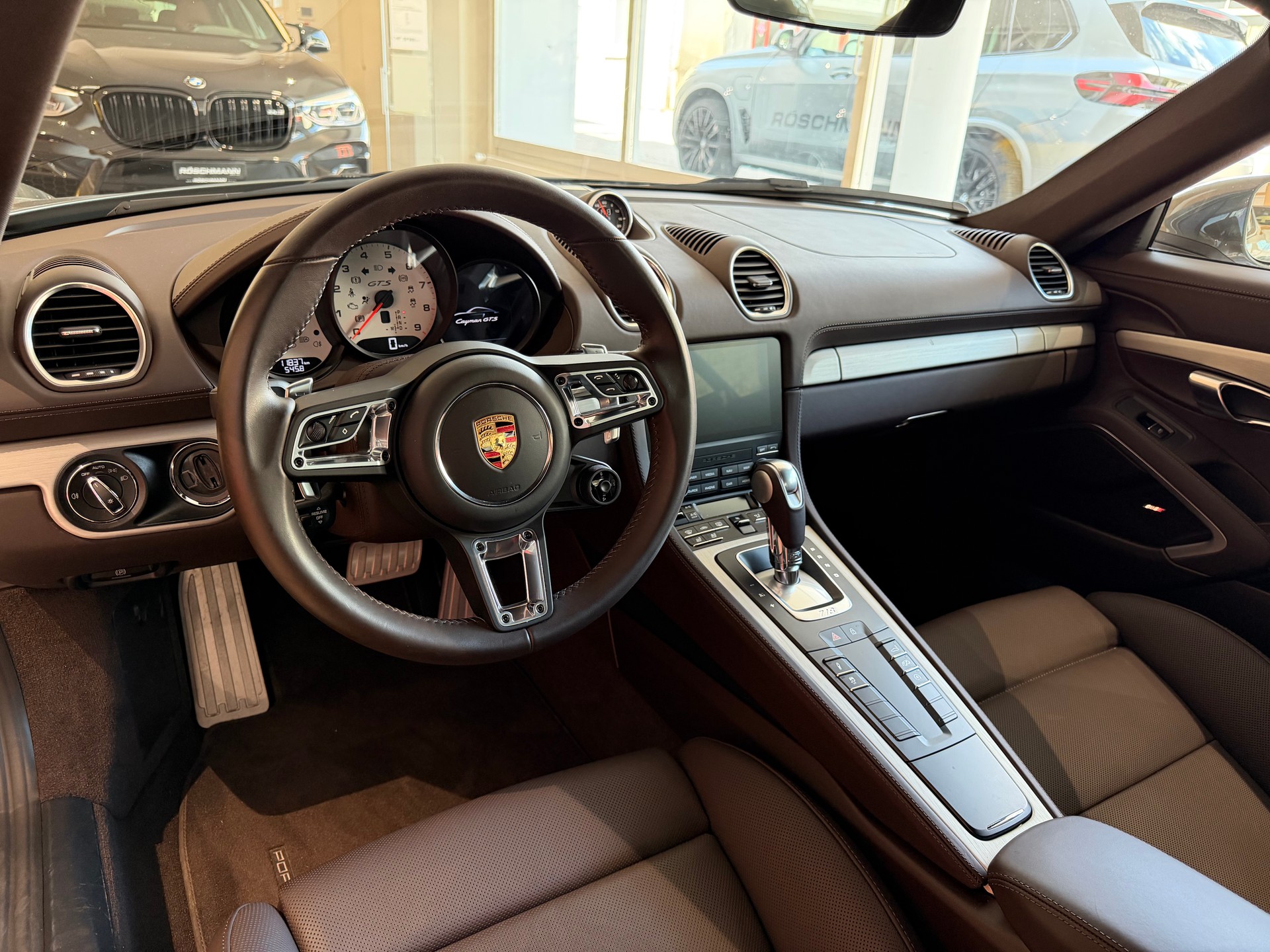 PORSCHE 718 Cayman GTS 4.0 PDK-image-8