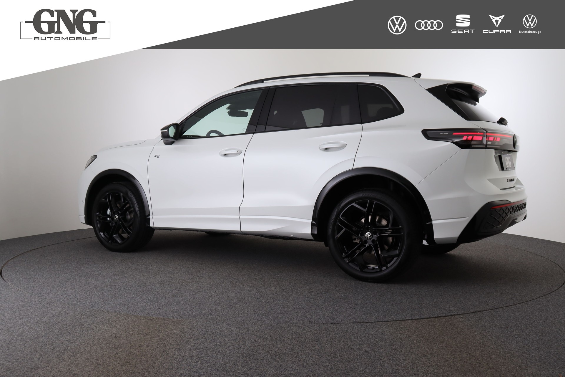 VW Tiguan 2.0 TDI SCR R-Line United 4Motion DSG-showroom-element-3