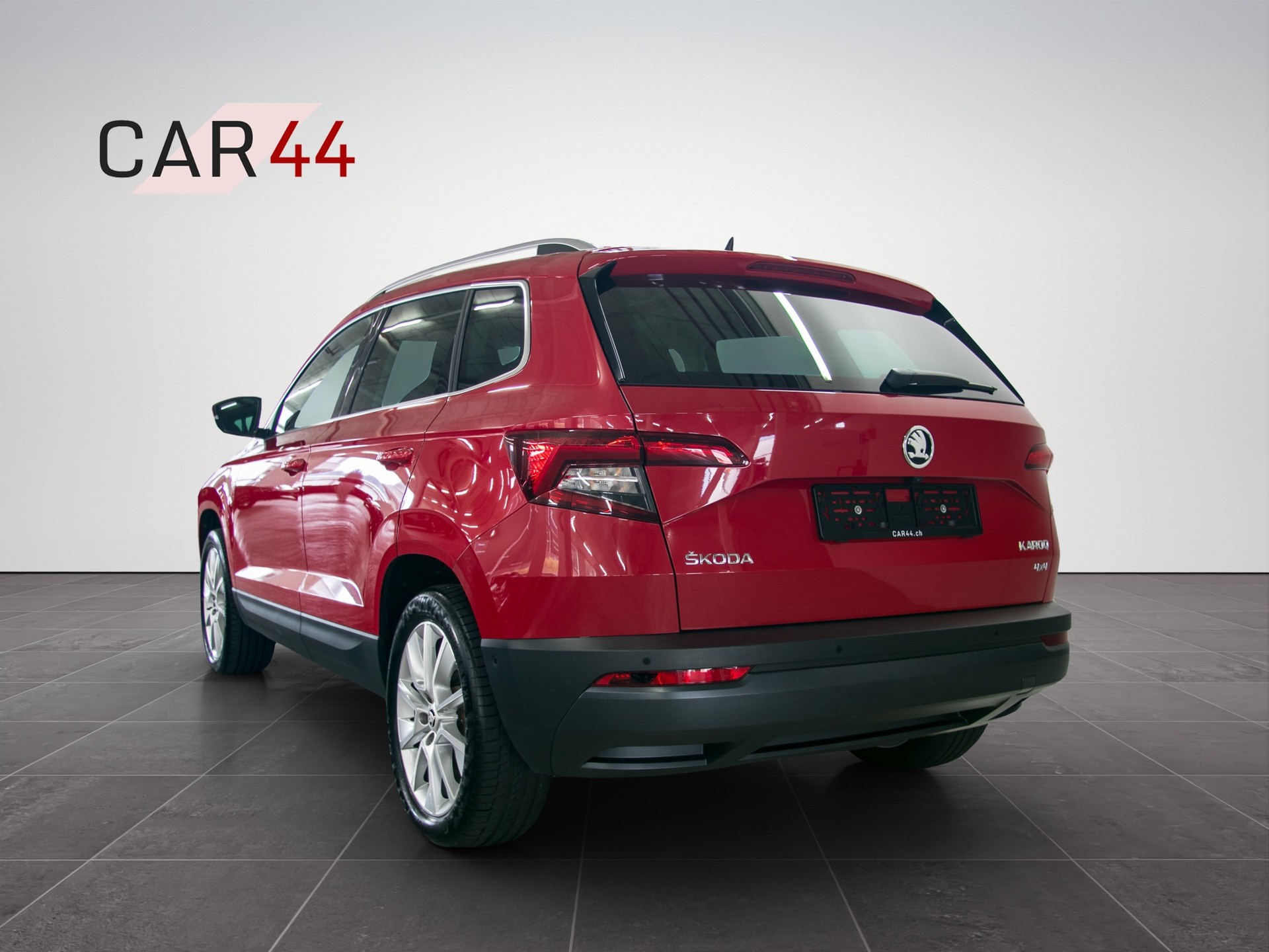 SKODA Karoq 2.0 TDI CR Style 4x4 DSG-showroom-element-2
