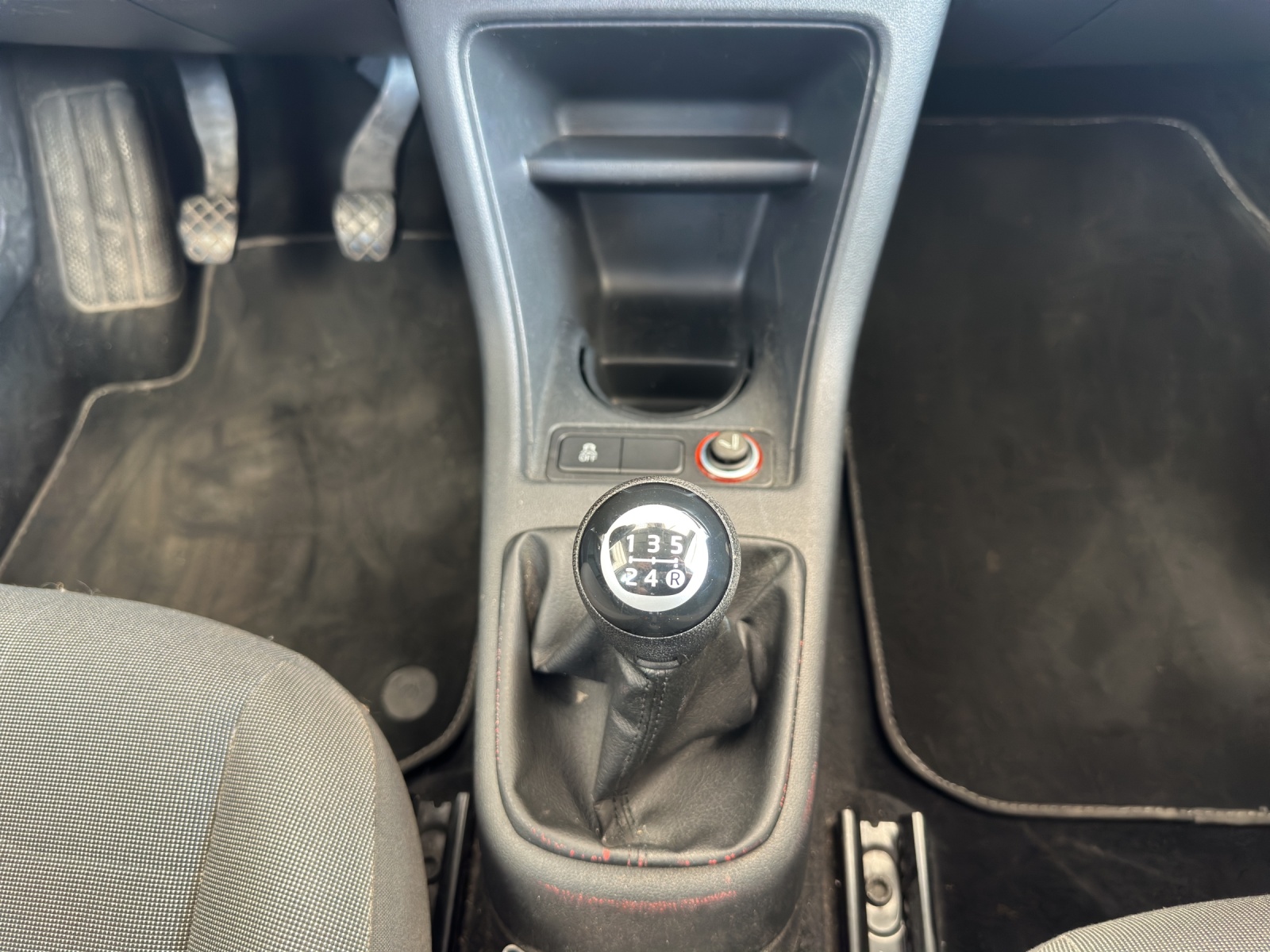 VW Up 1.0 take up-image-12