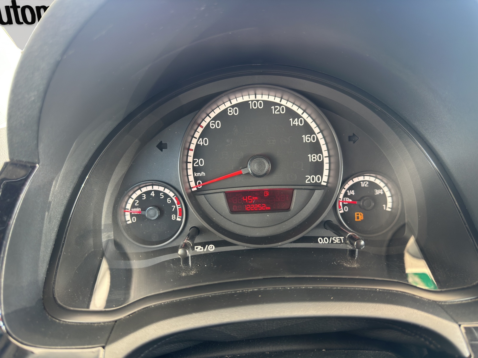 VW Up 1.0 take up-image-16
