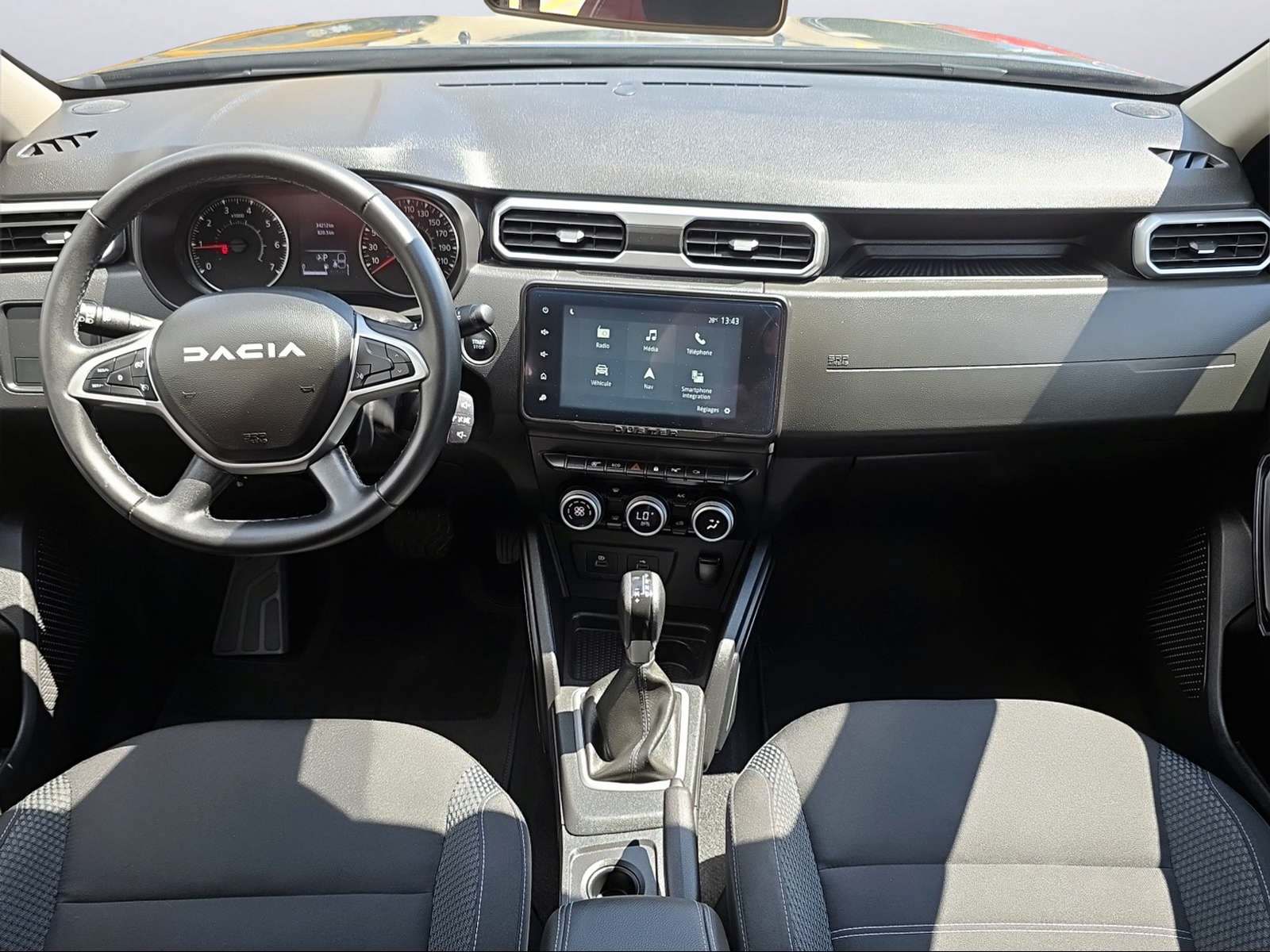 DACIA Duster 1.3 TCe 150 Journey EDC-image-5
