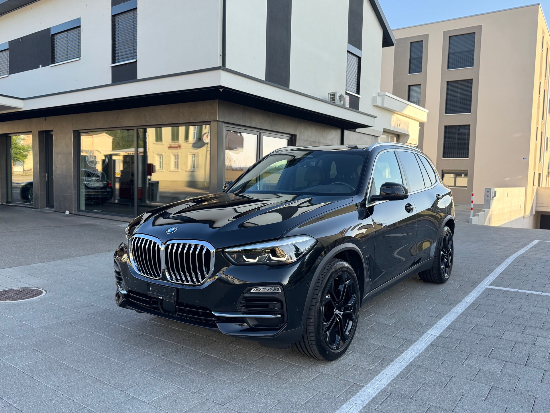 BMW X5 xDrive 30d Steptronic **265 PS**Voll-Leder