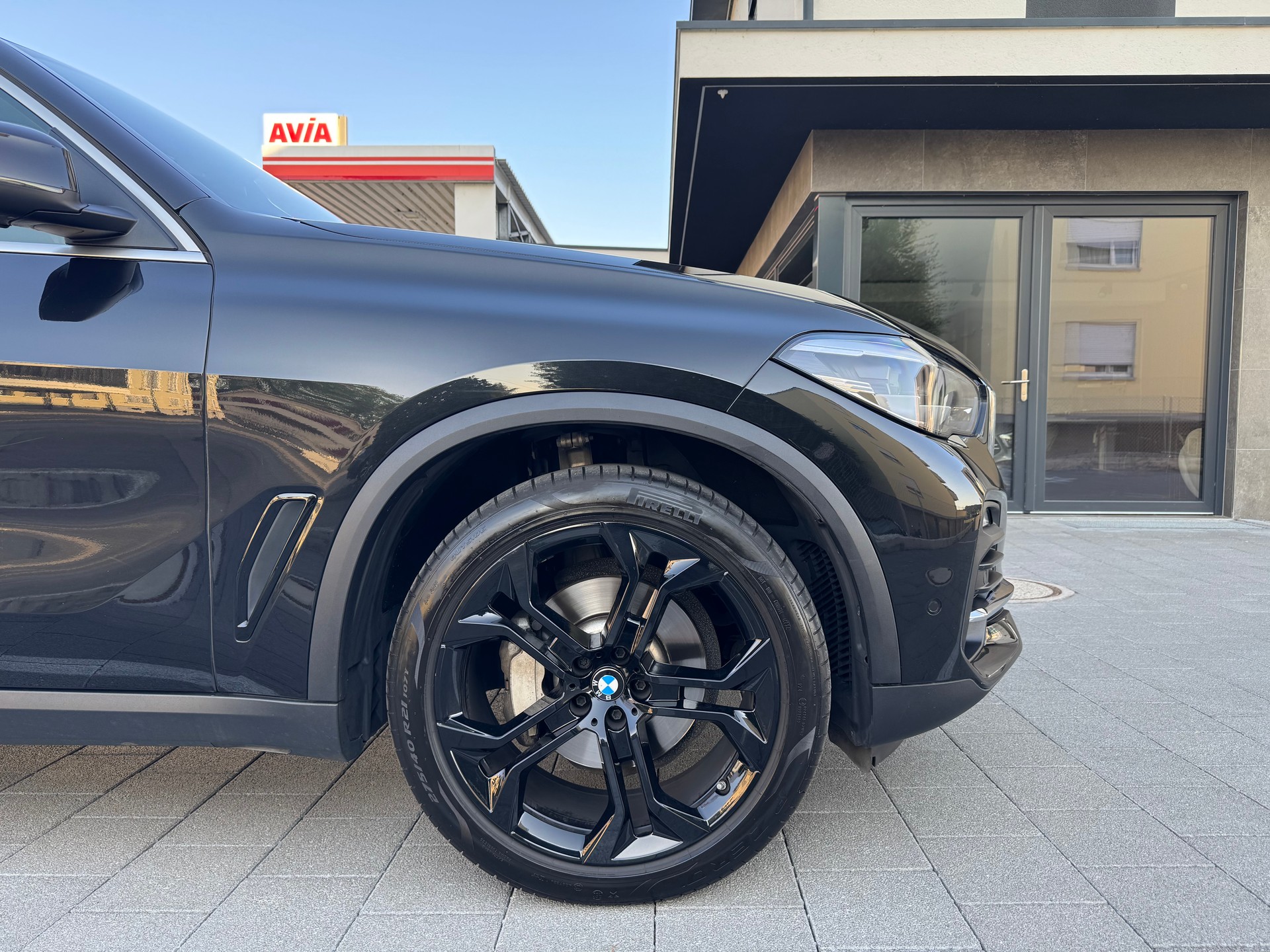 BMW X5 xDrive 30d Steptronic **265 PS**Voll-Leder-image-6