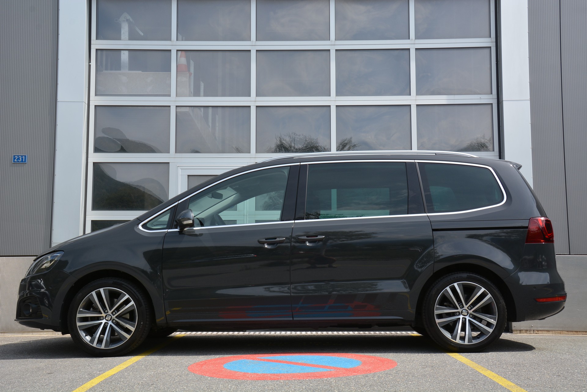 SEAT Alhambra 1.4 TSI DSG Hola FR-image-3